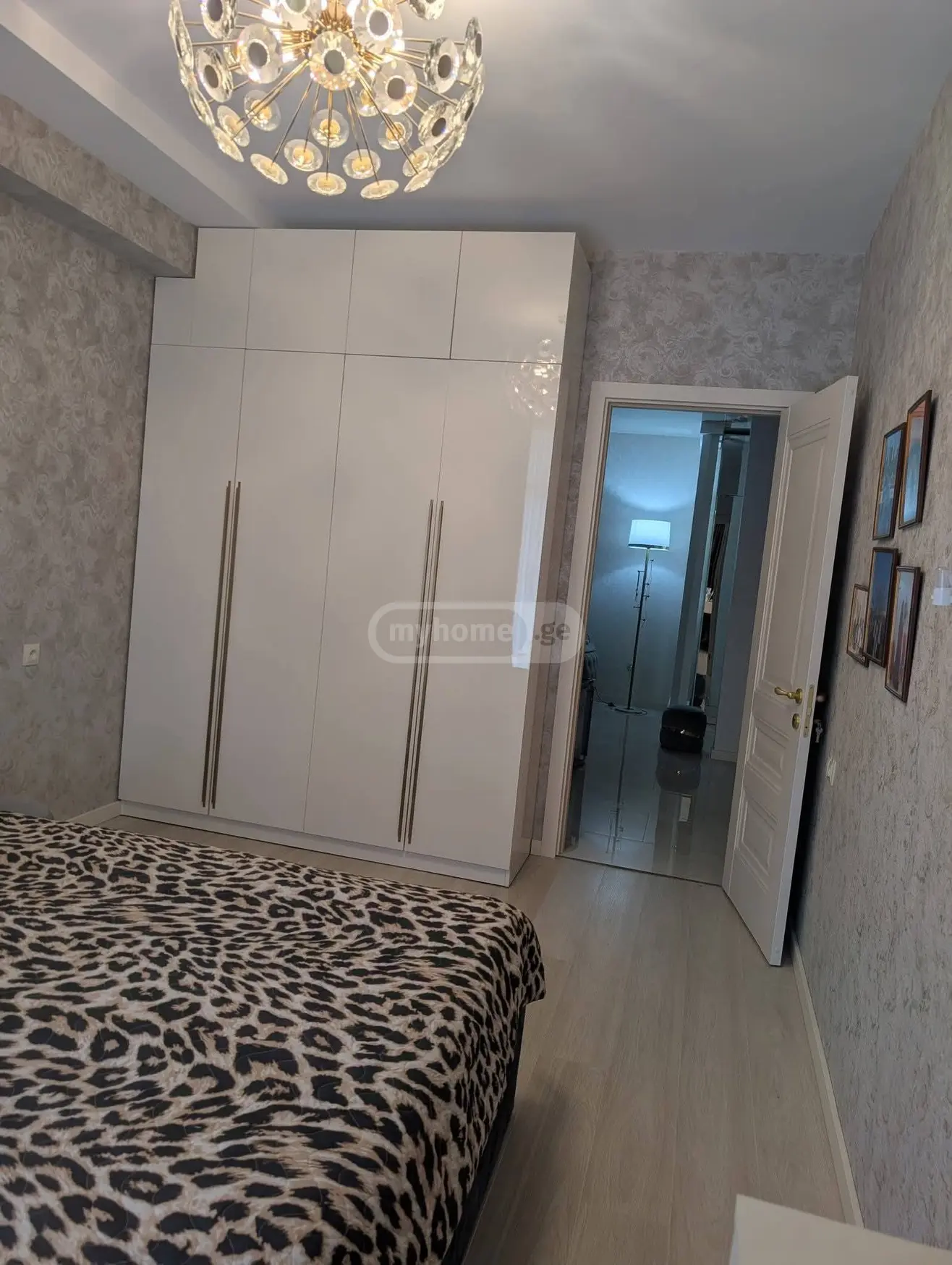 For Sale 4 Room Apartment Tabakhmelashi view 2