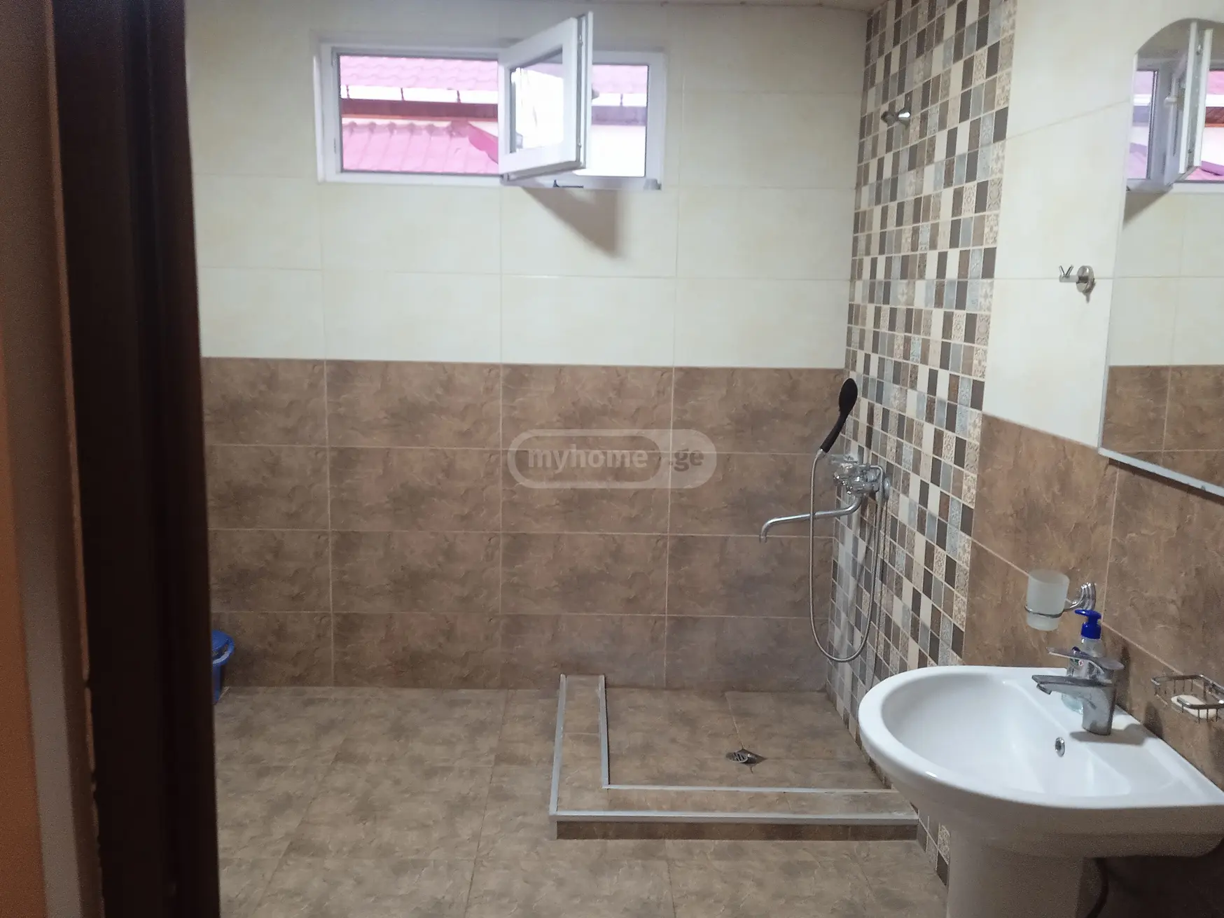 For Rent 5 Room Private House Zugdidshi view 8