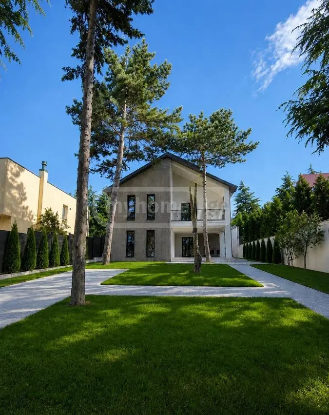 For Sale 8 Room Private House Tsqnetshi view 17