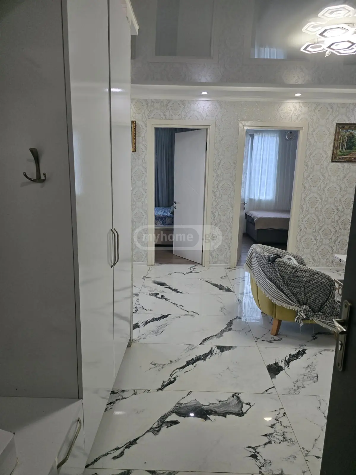 Daily Rent 4 Room Apartment view 7
