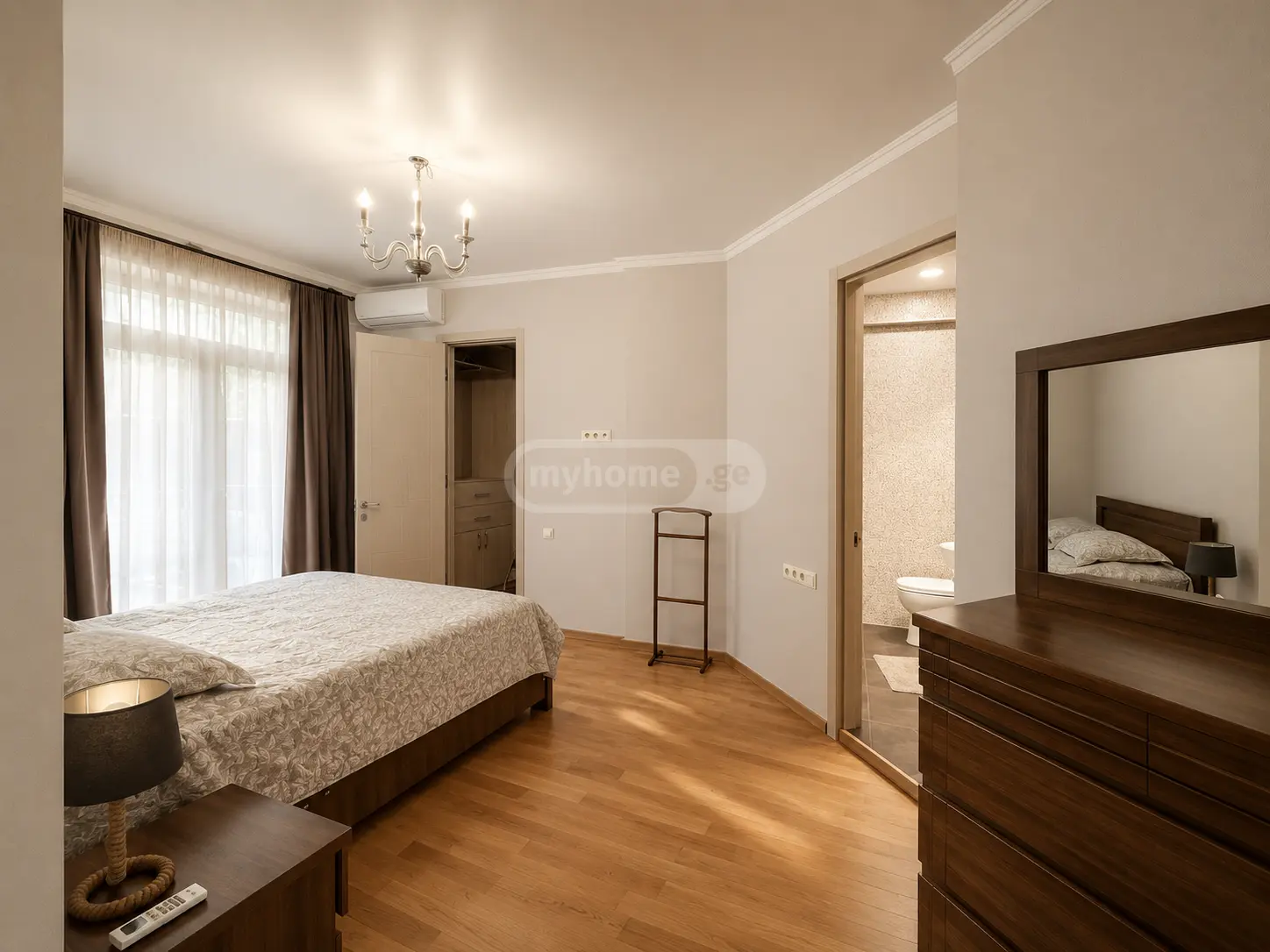 For Rent 4 Room Apartment, 6 of 10