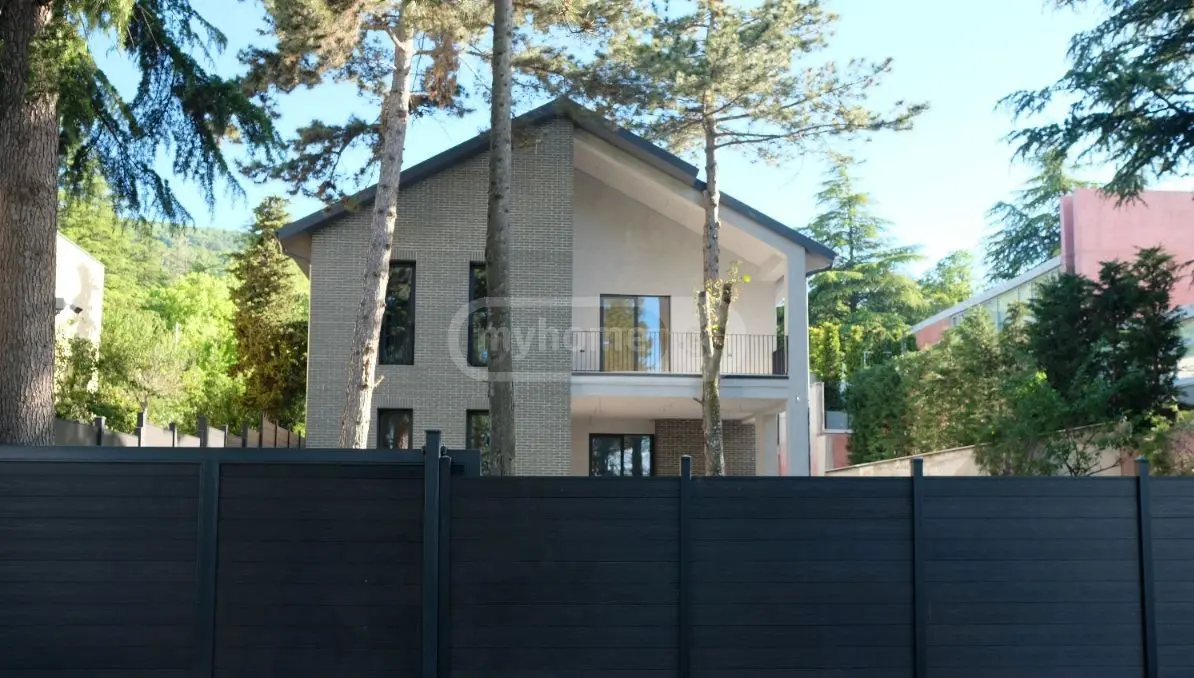For Sale 8 Room Private House Tsqnetshi view 20