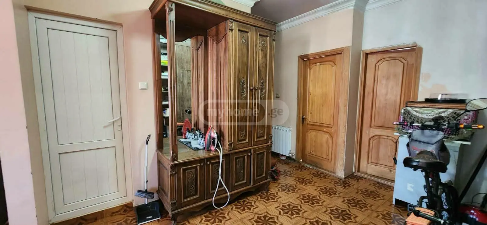 Продажа 6-комната Квартира view 7