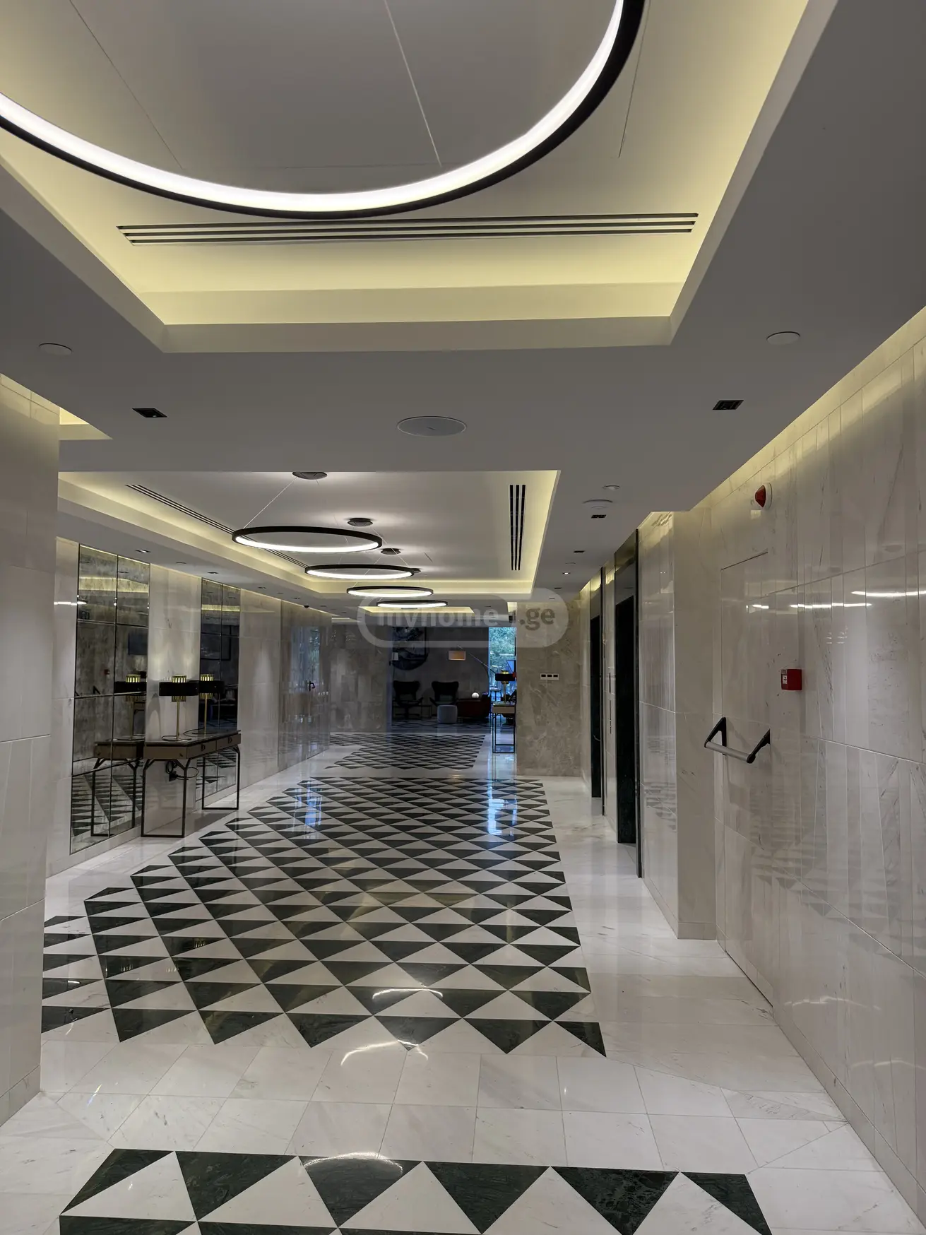 For Sale 1 Room Sastumro view 9