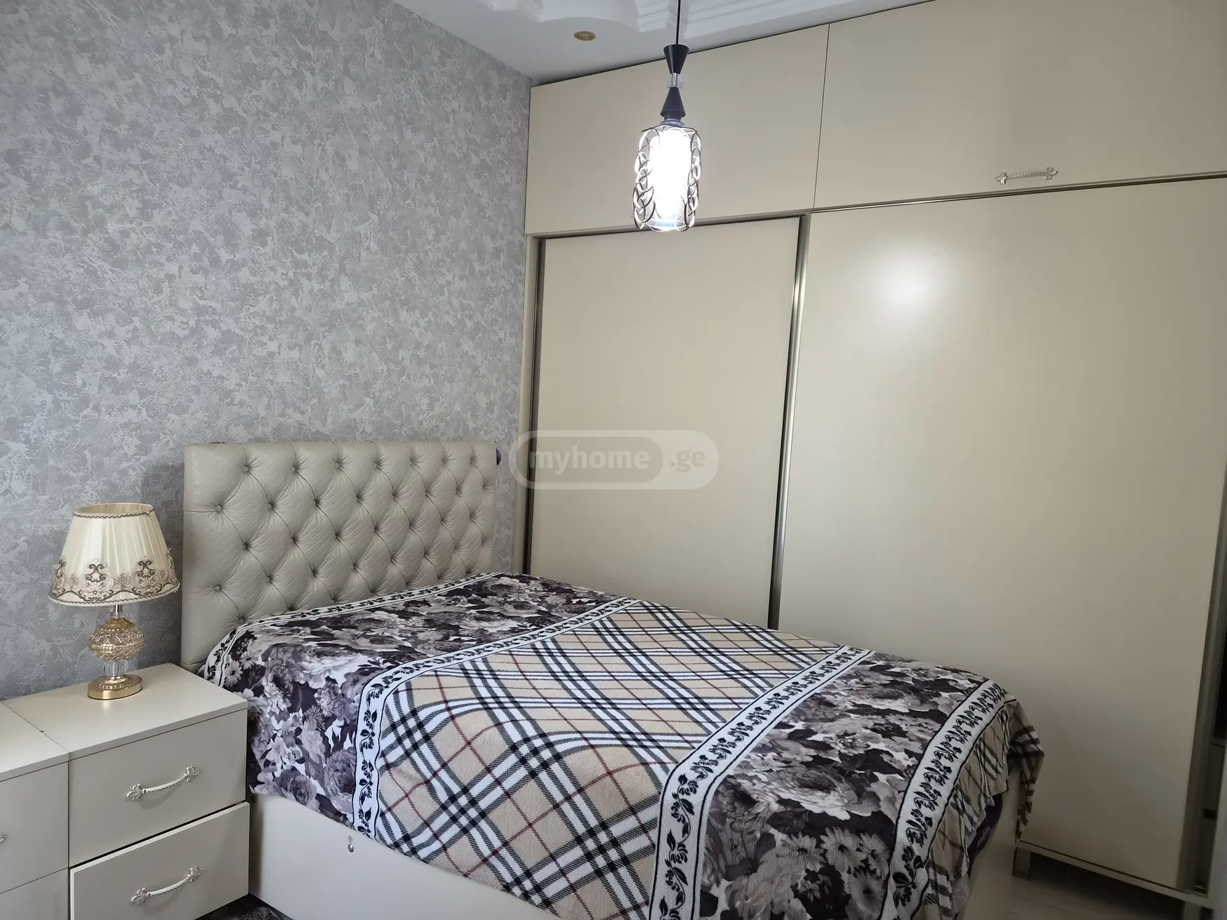 For Sale 3 Room Apartment view 8