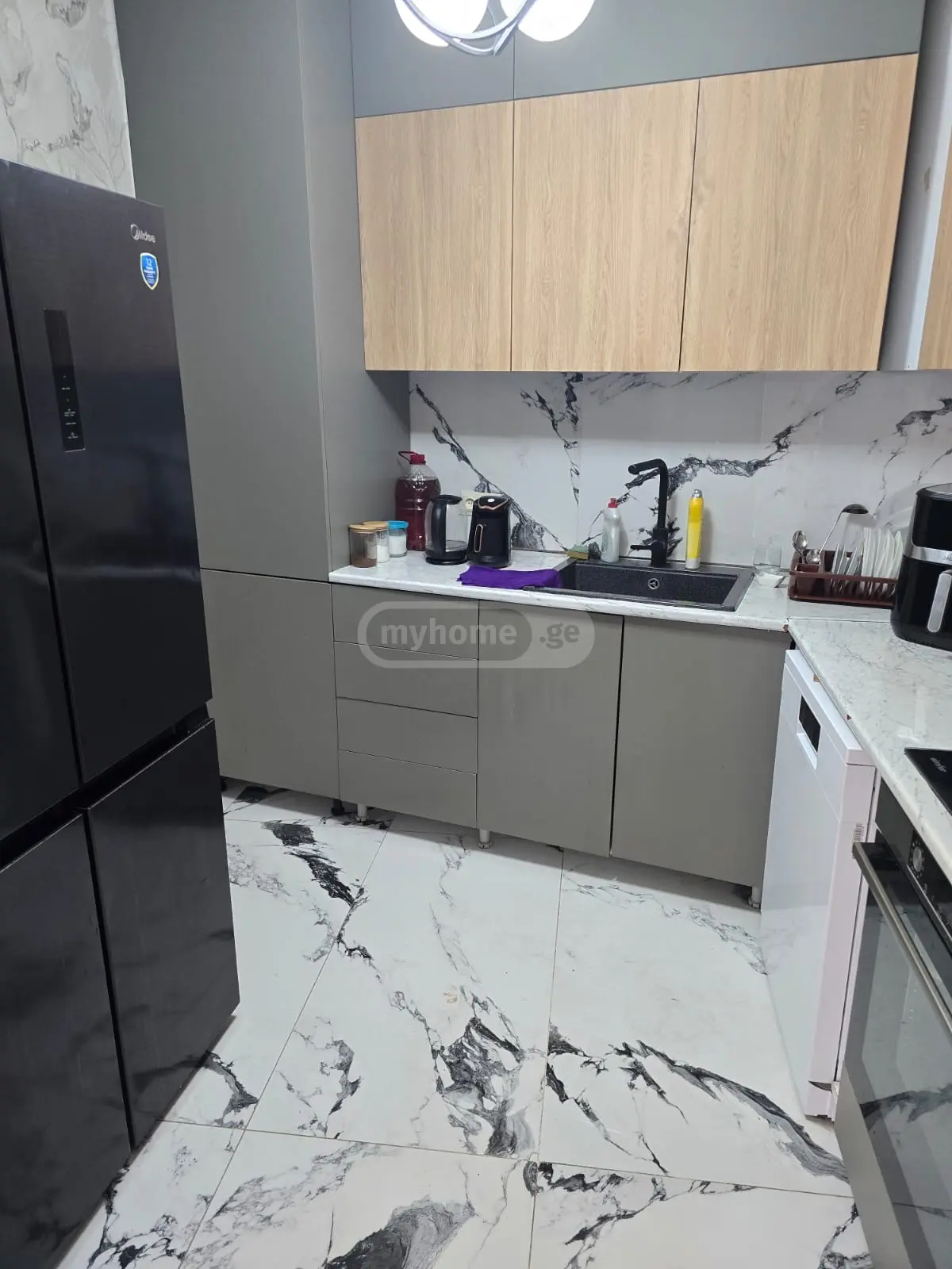 Daily Rent 4 Room Apartment view 1