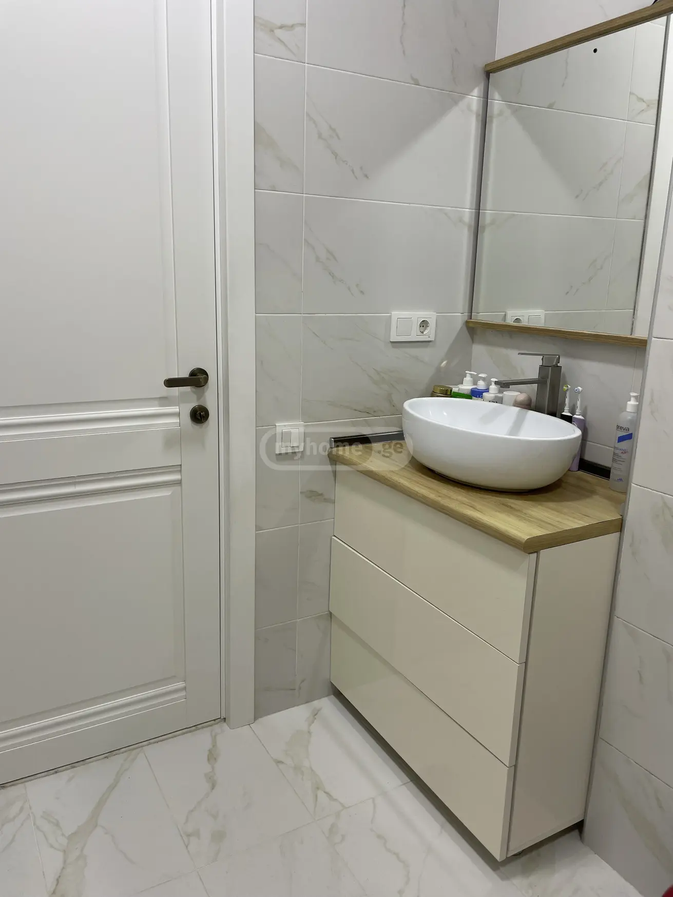 For Rent 3 Room Apartment, 9 of 9