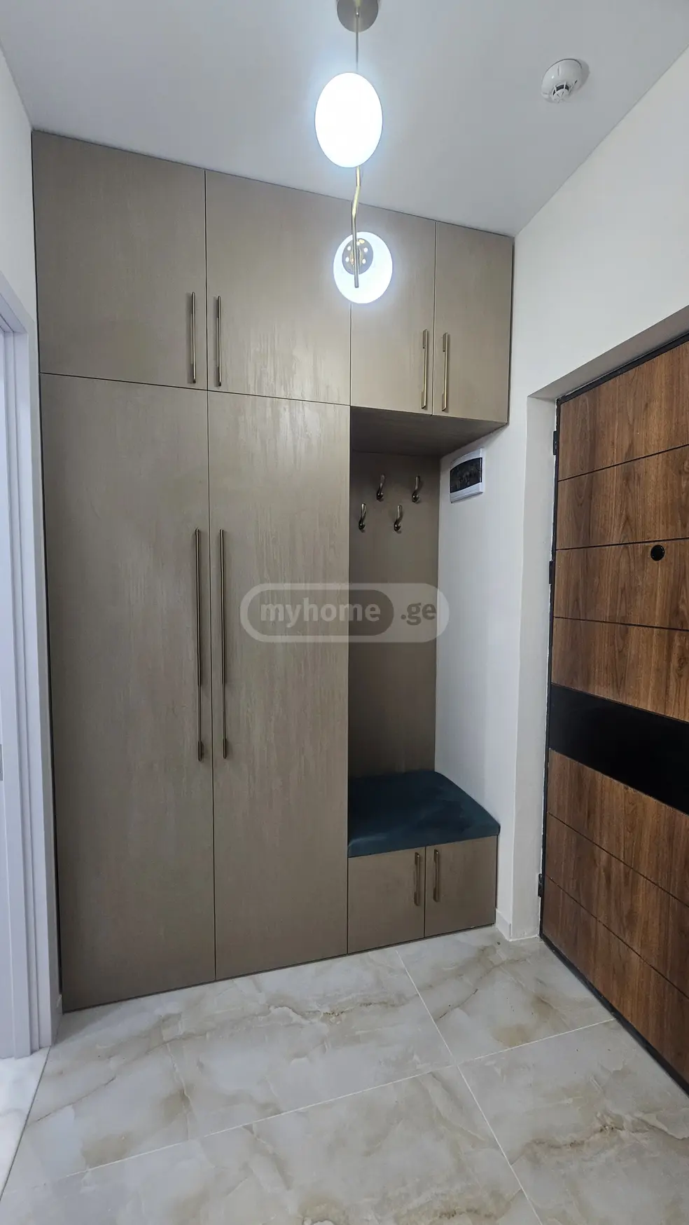 For Sale 2 Room Apartment, 4 of 12