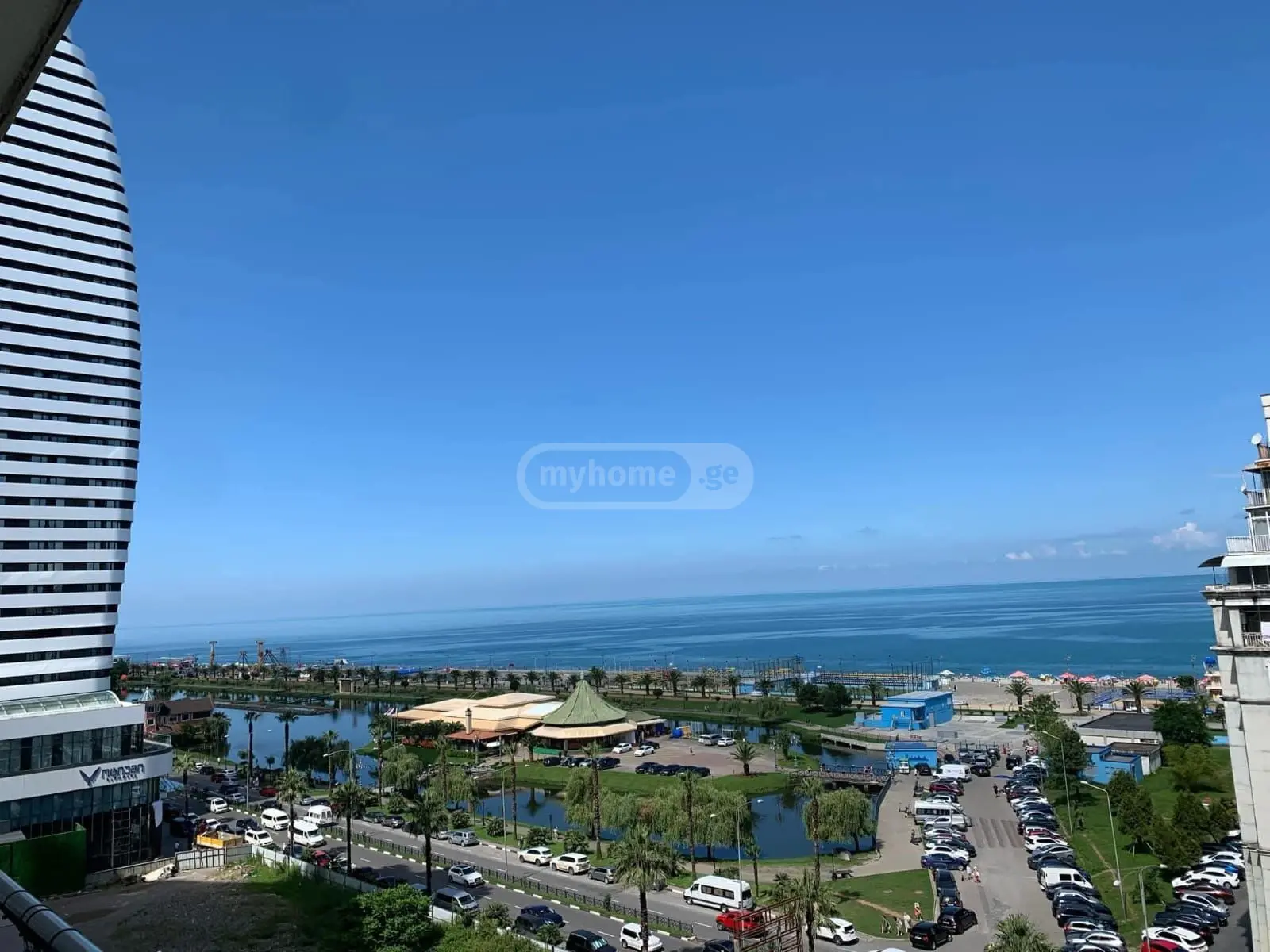 3 Room Flat Daily Rent. Batumi view 12
