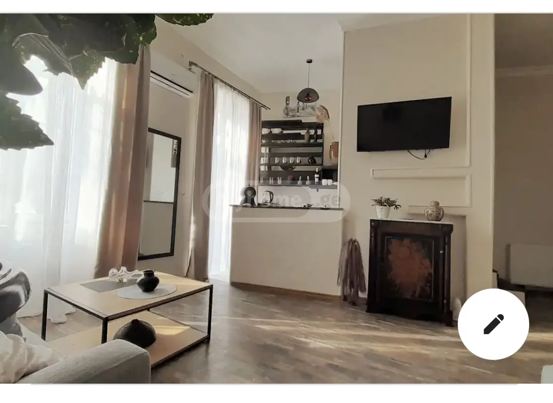 Daily Rent 1 Room Apartment Mtatsmindaze view 2
