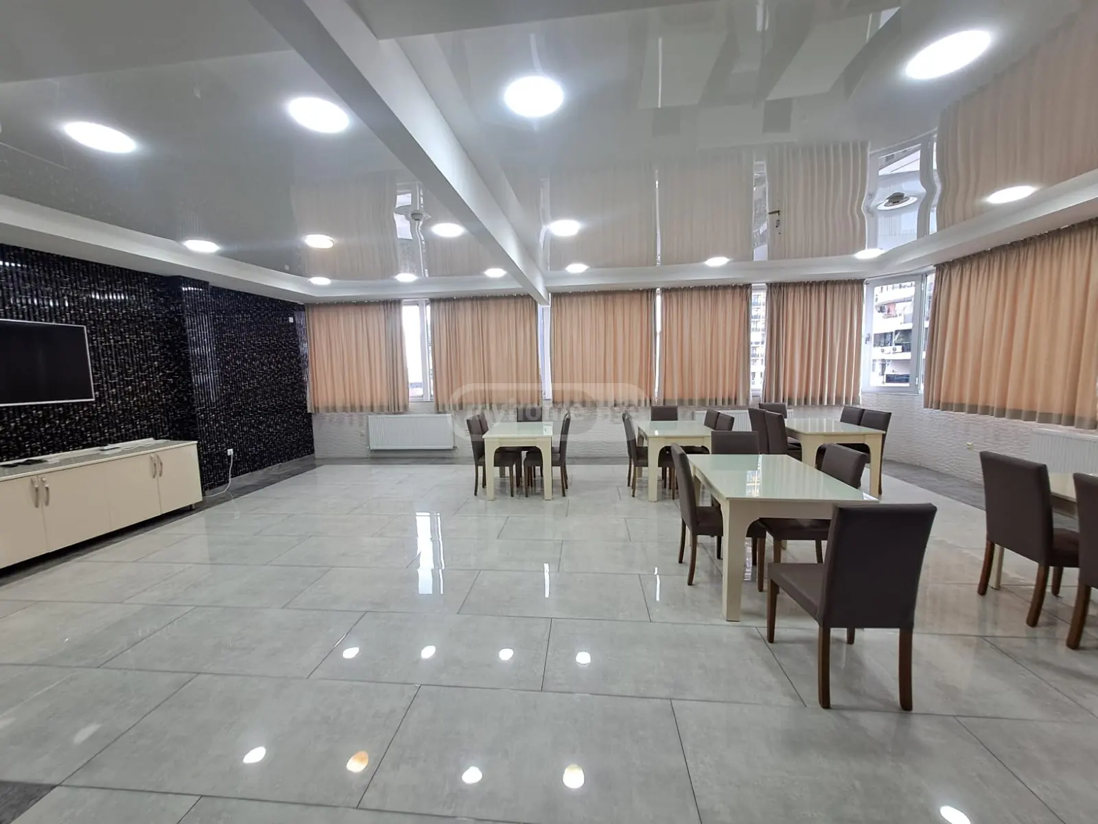 For Sale 10+ Room Sastumro In Batumi view 3