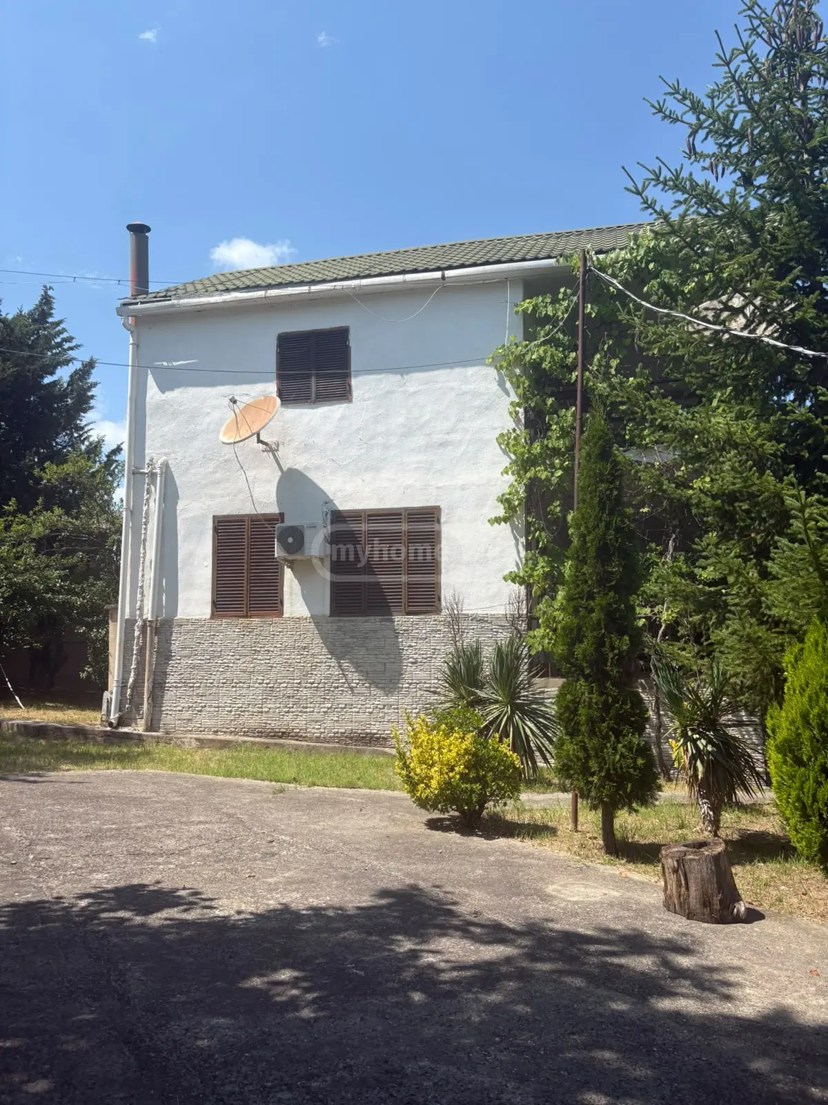For Sale 5 Room Country House Dushetshi view 2