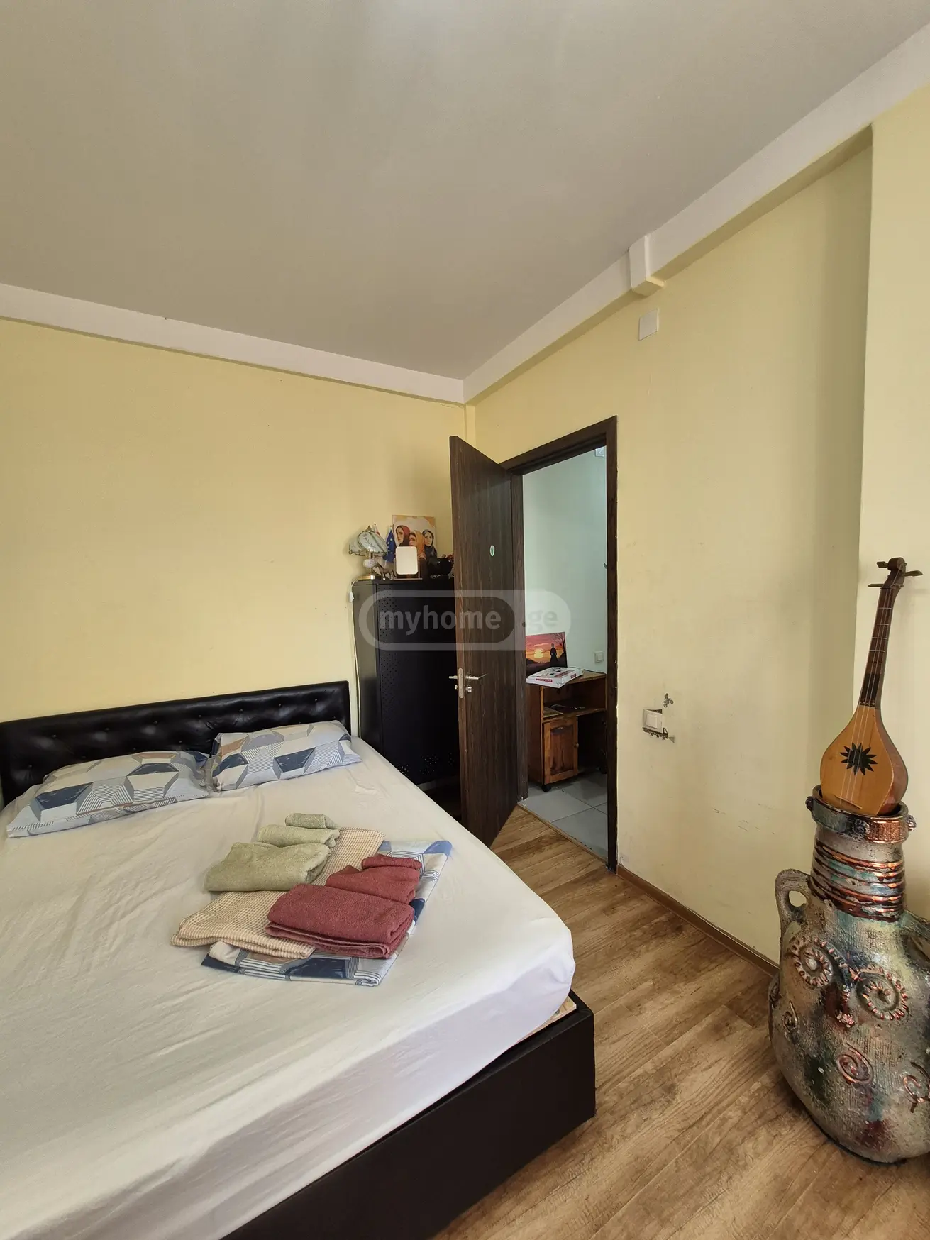 For Rent 2 Room Apartment view 3