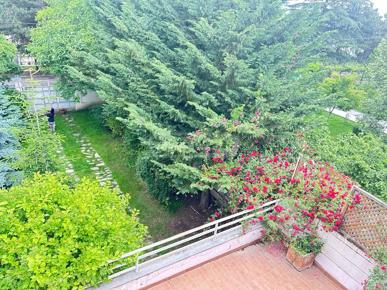 Продажа 5-комната Загородный дом в Tsqnetshi view 2