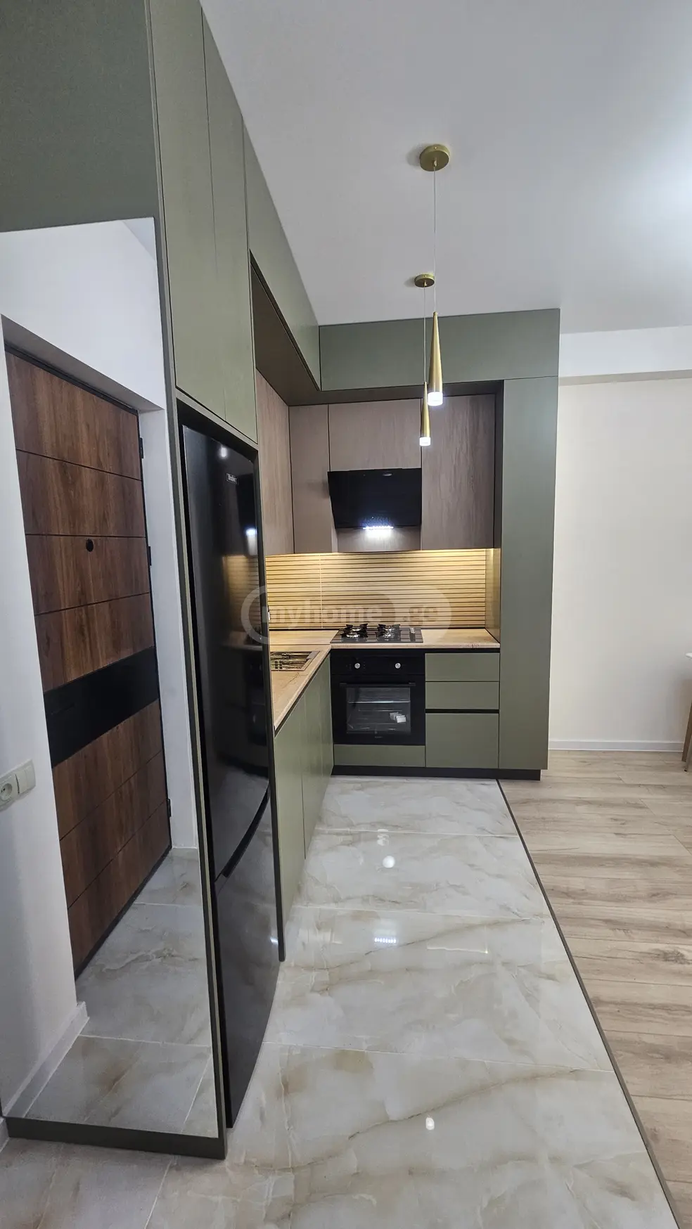 For Sale 2 Room Apartment, 3 of 12