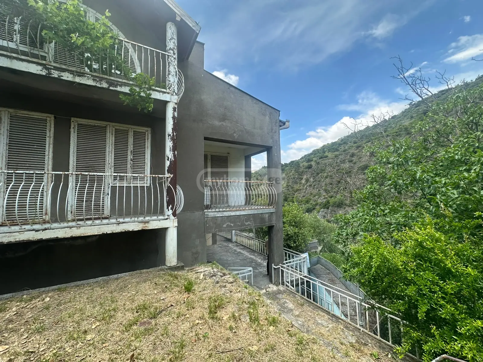 For Sale 10+ Room Country House Mtskhetis Munitsipalitetshi view 5