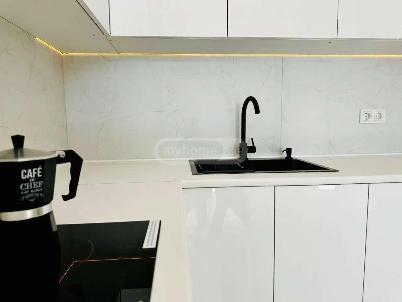 For Sale 2 Room Apartment, 10 of 10