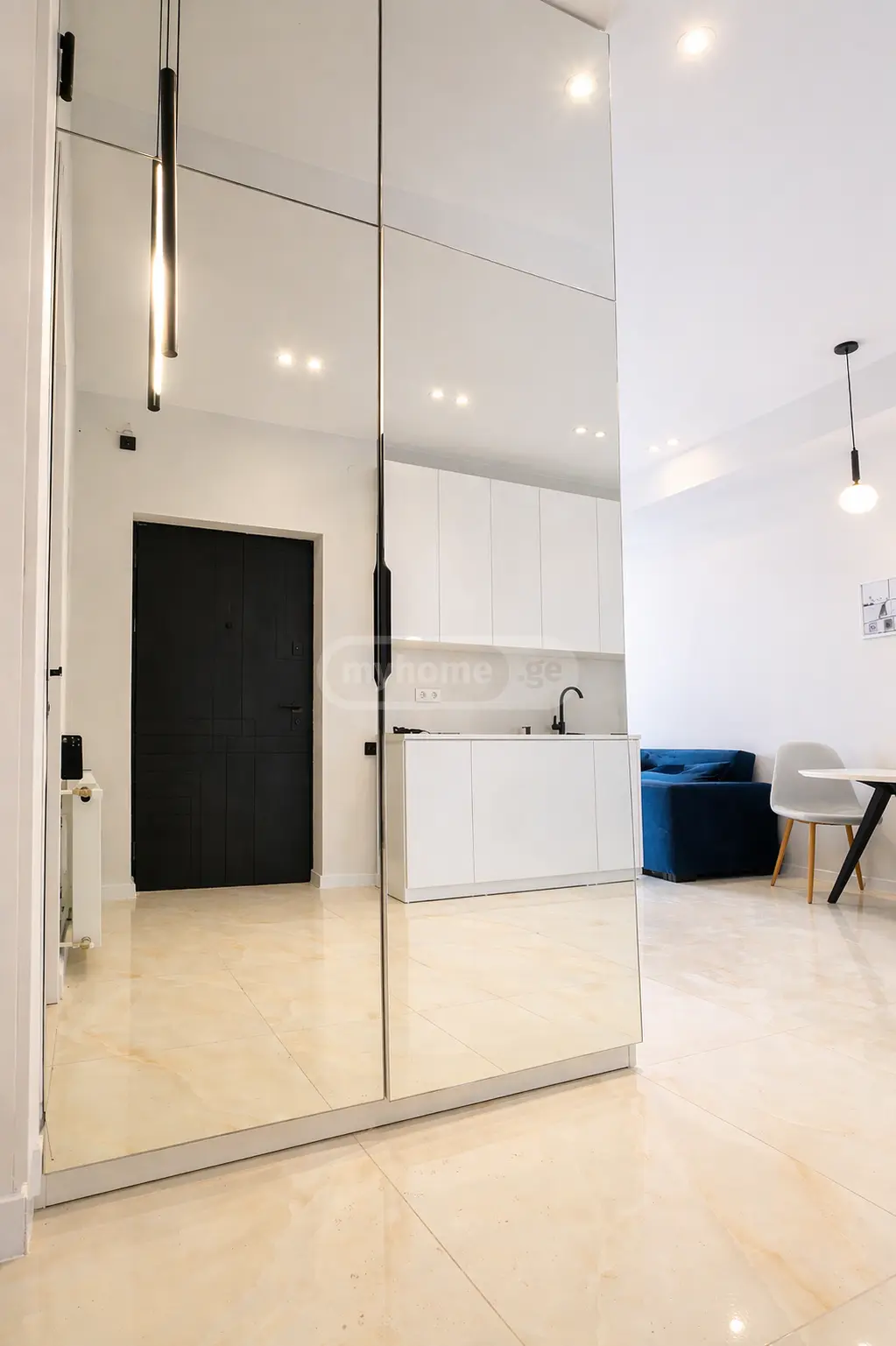 For Sale 2 Room Apartment, 5 of 10