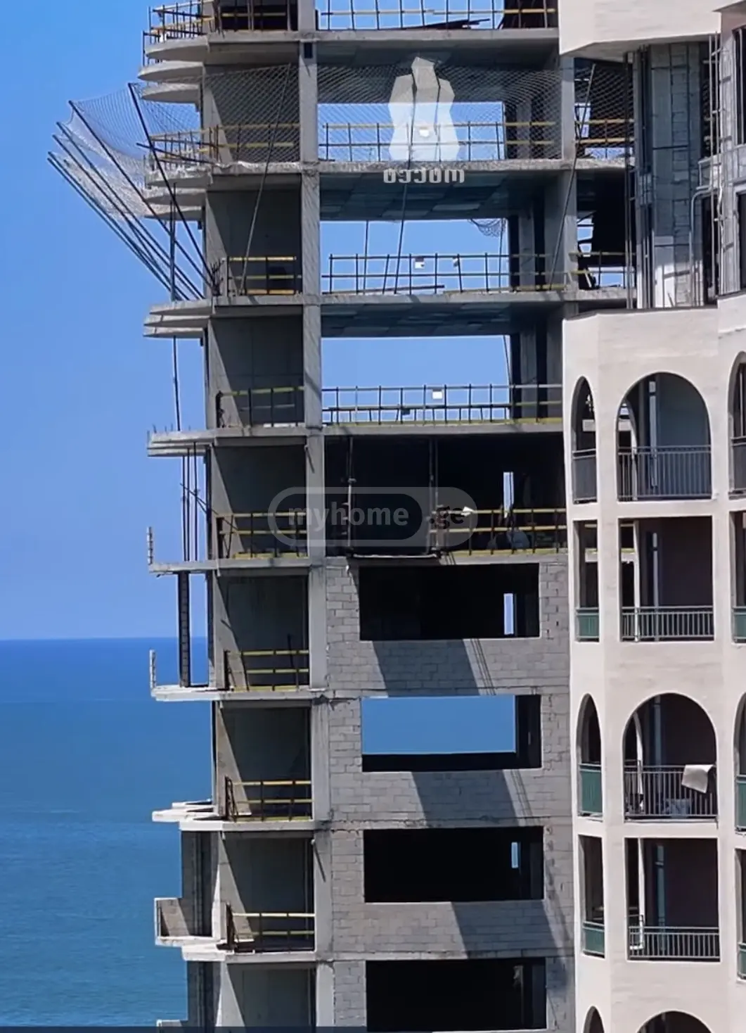 For Sale 2 Room Apartment view 1