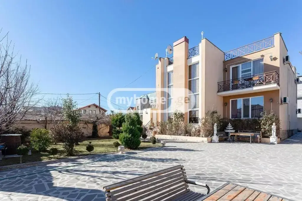 For Rent 8 Room Sastumro Nadzaladevshi, 9 of 11
