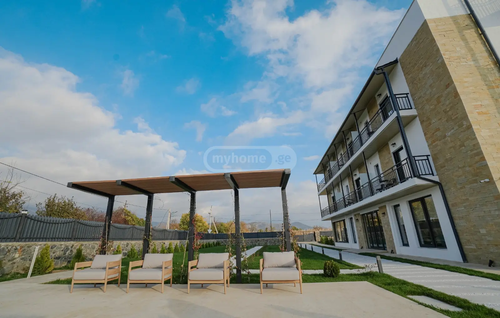 For Sale 10+ Room Sastumro Qvarelshi view 3
