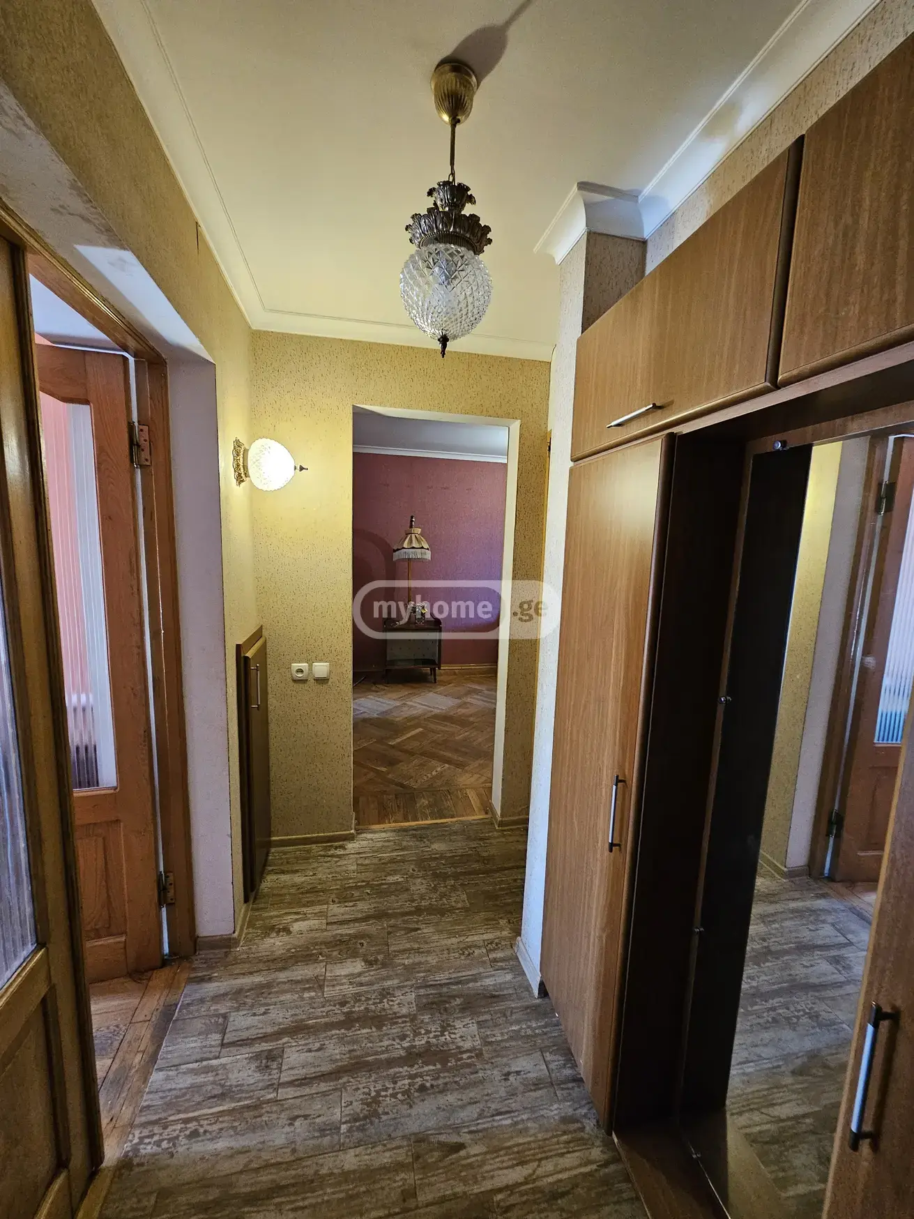 For Rent 4 Room Apartment Kutaisshi view 8