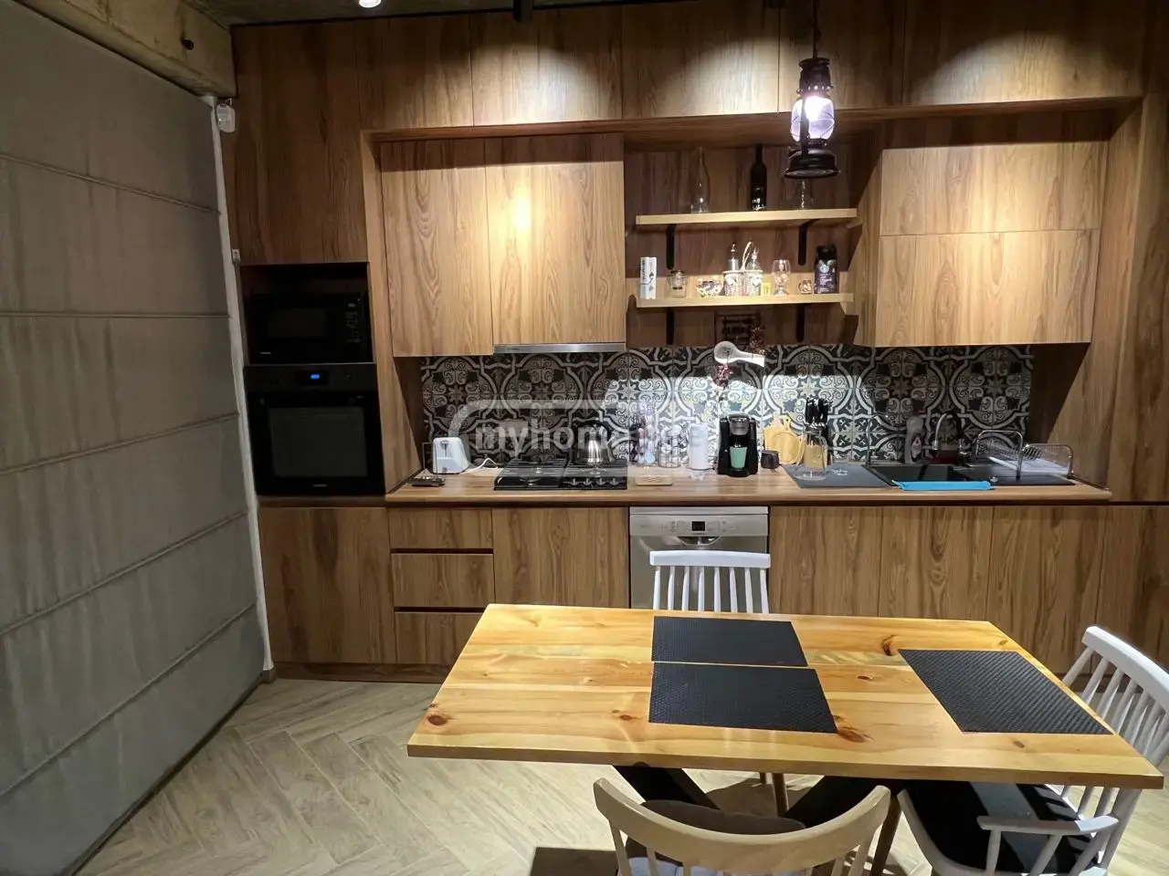For Sale 6 Room Private House, 6 of 12