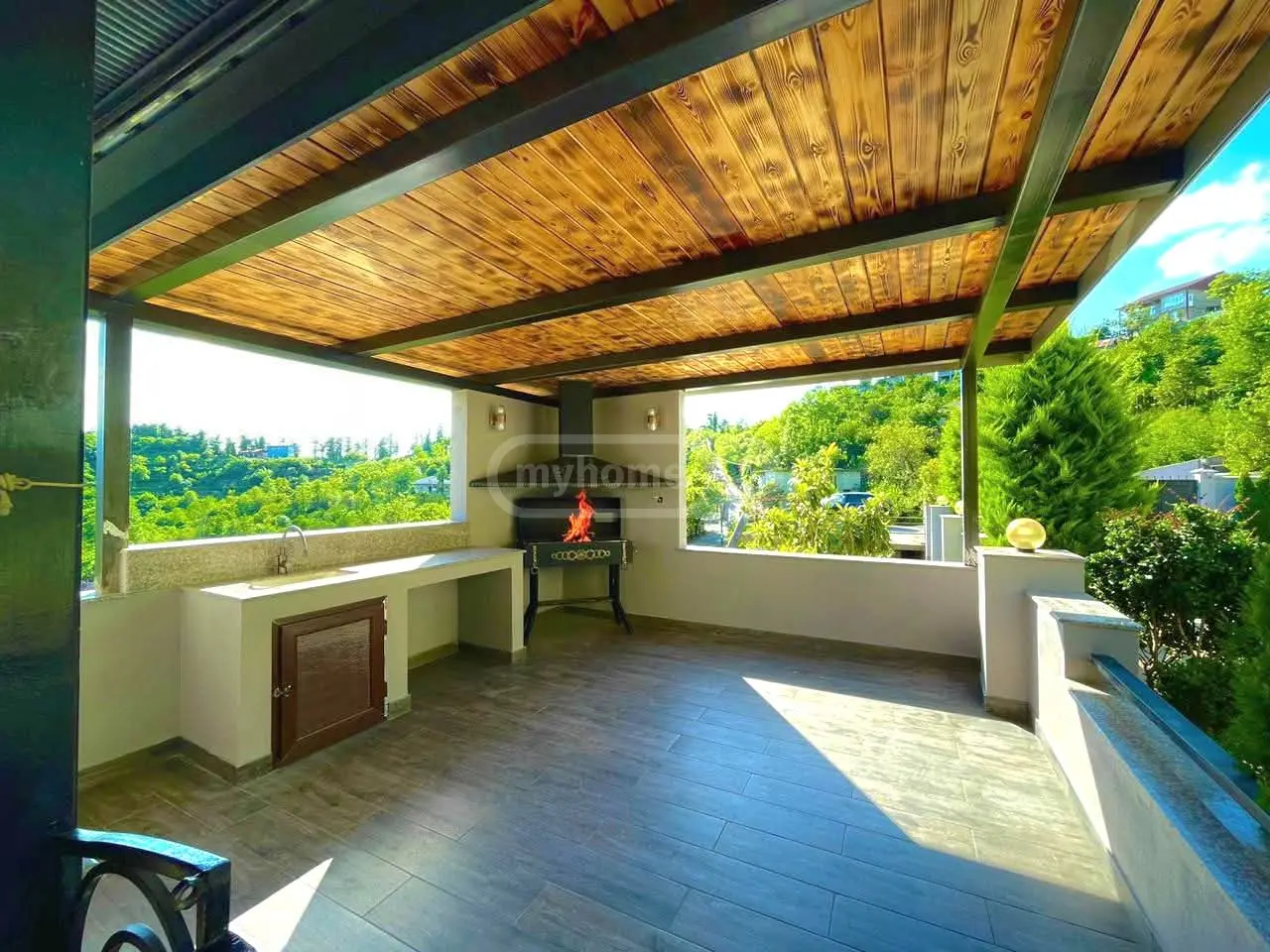 For Rent 10+ Room Private House In Batumi, 9 of 12