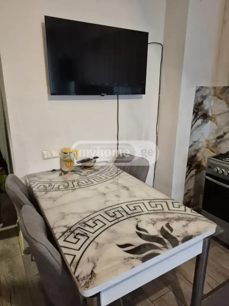For Sale 1 Room Apartment Kutaisshi view 2