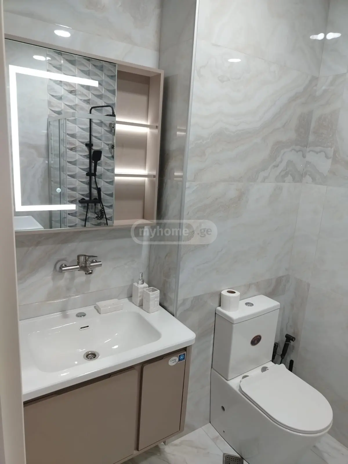 For Rent 2 Room Apartment, 3 of 7