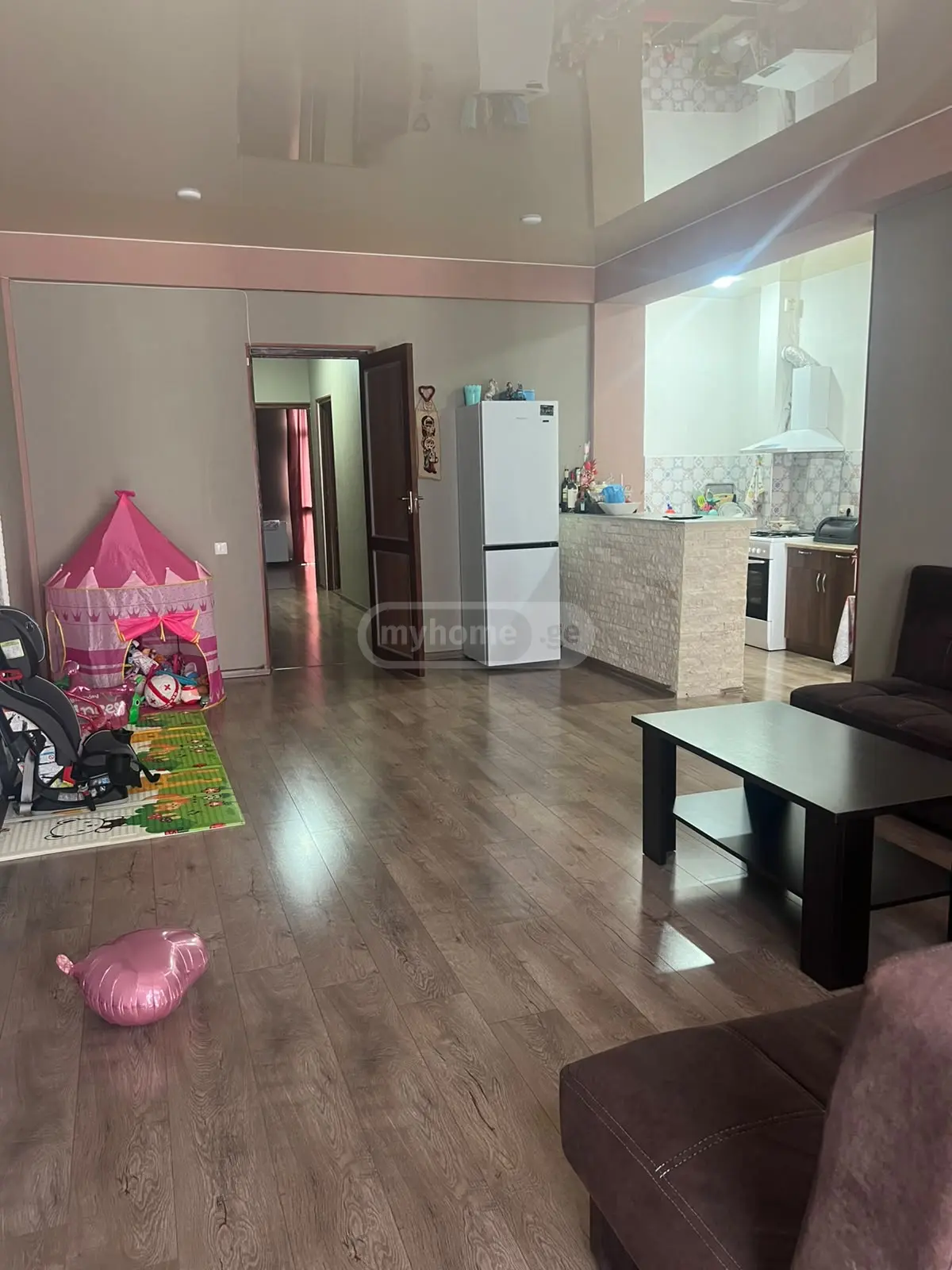 For Rent 3 Room Apartment, 2 of 10