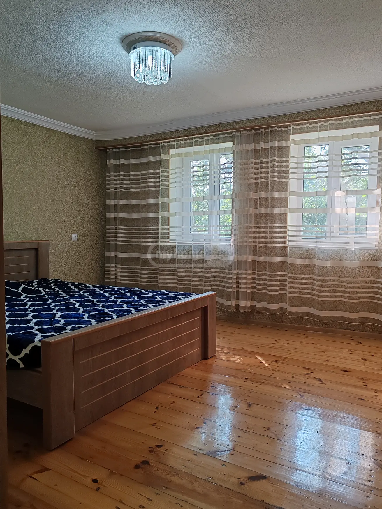 For Sale 10+ Room Country House Tetritsqaroshi view 5