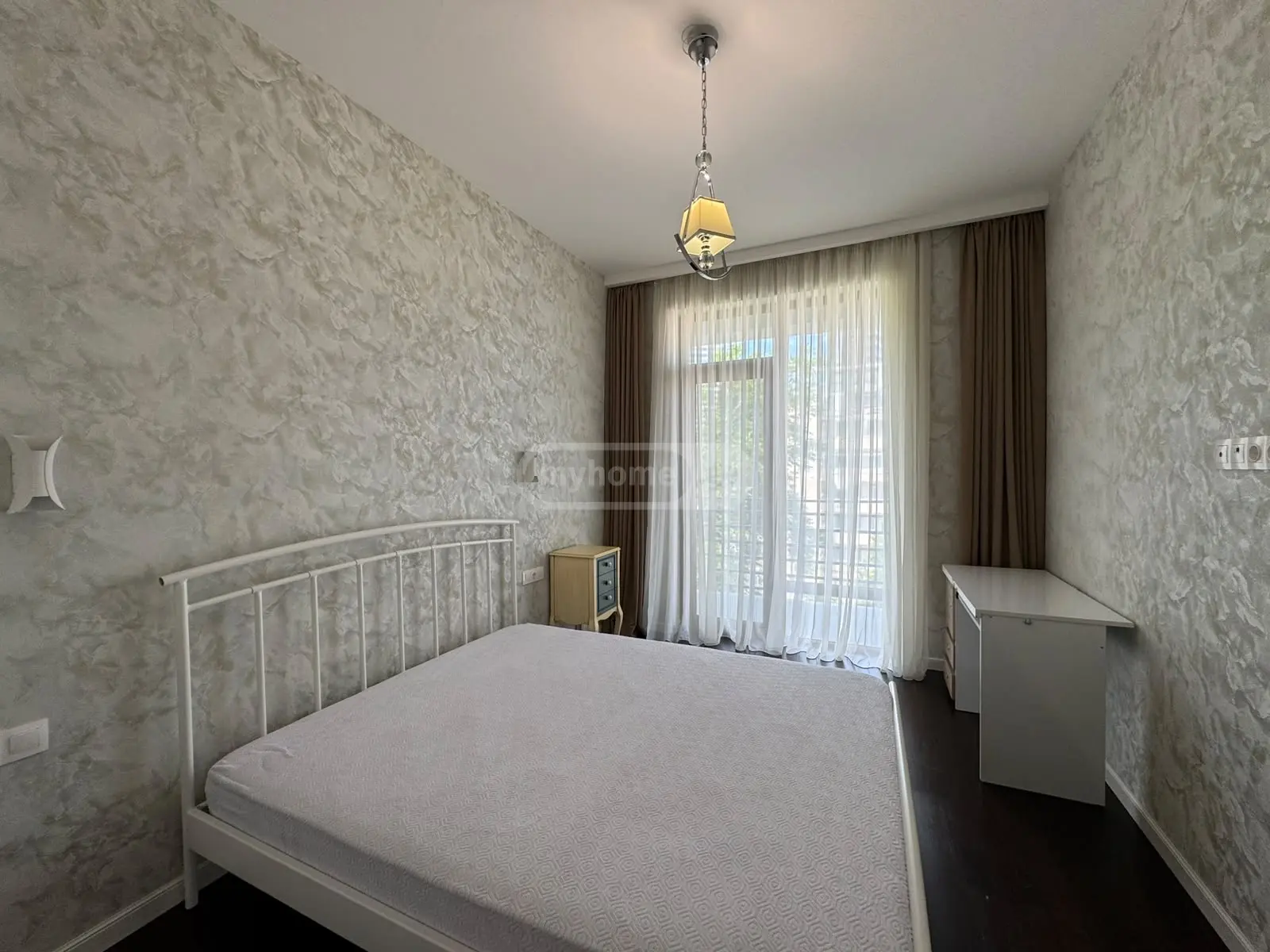 For Rent 4 Room Apartment, 6 of 12
