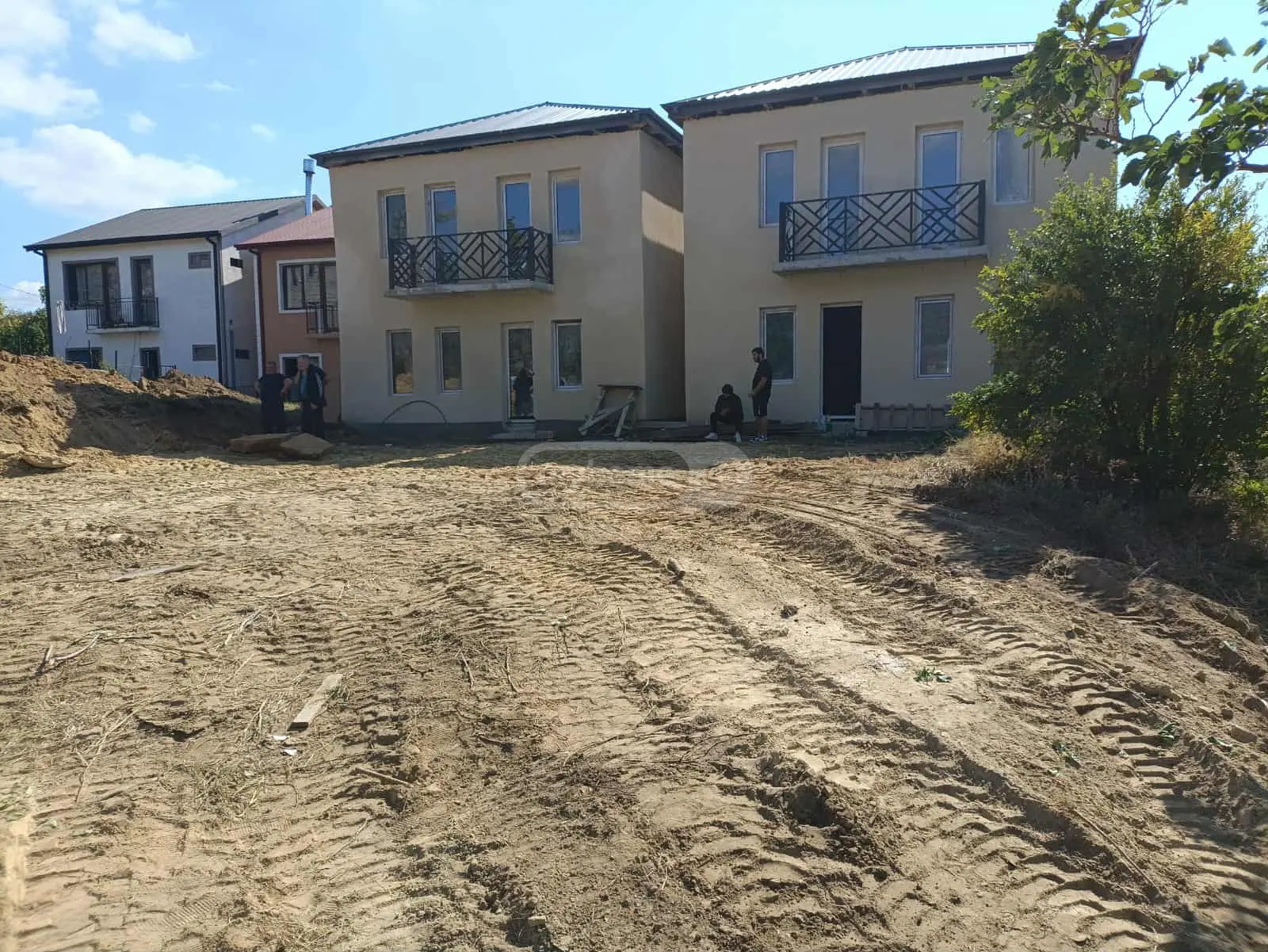 For Sale 7 Room Private House, 1 of 7