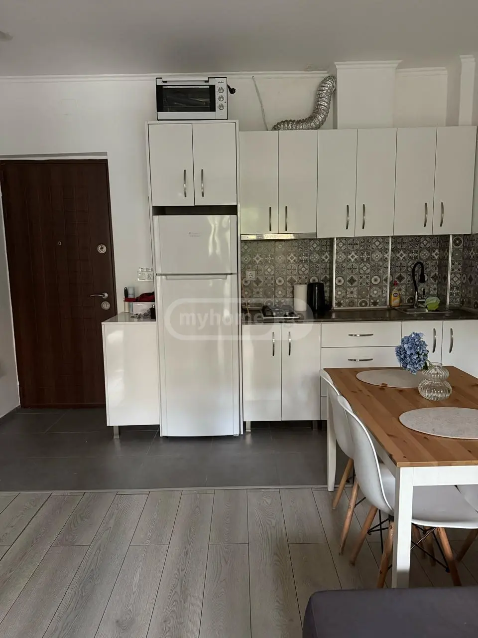 For Sale 2 Room Apartment view 9