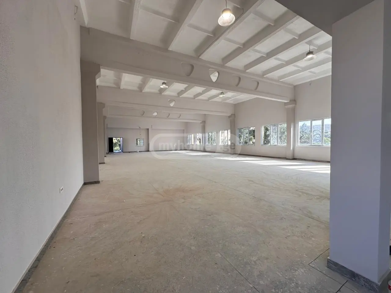 For Rent Satsarmoo Commercial Space Rustavshi, 1 of 10