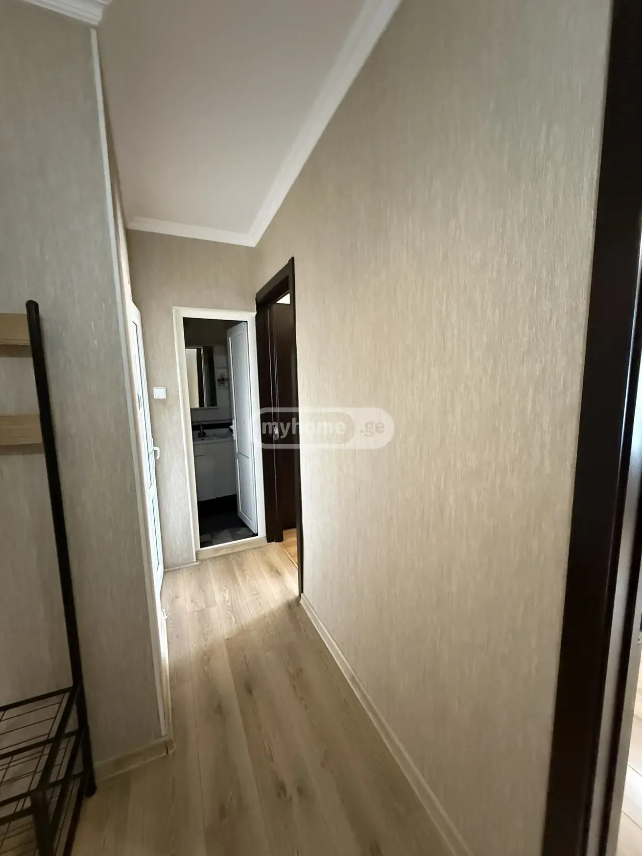 For Sale 3 Room Apartment Shindisshi view 9