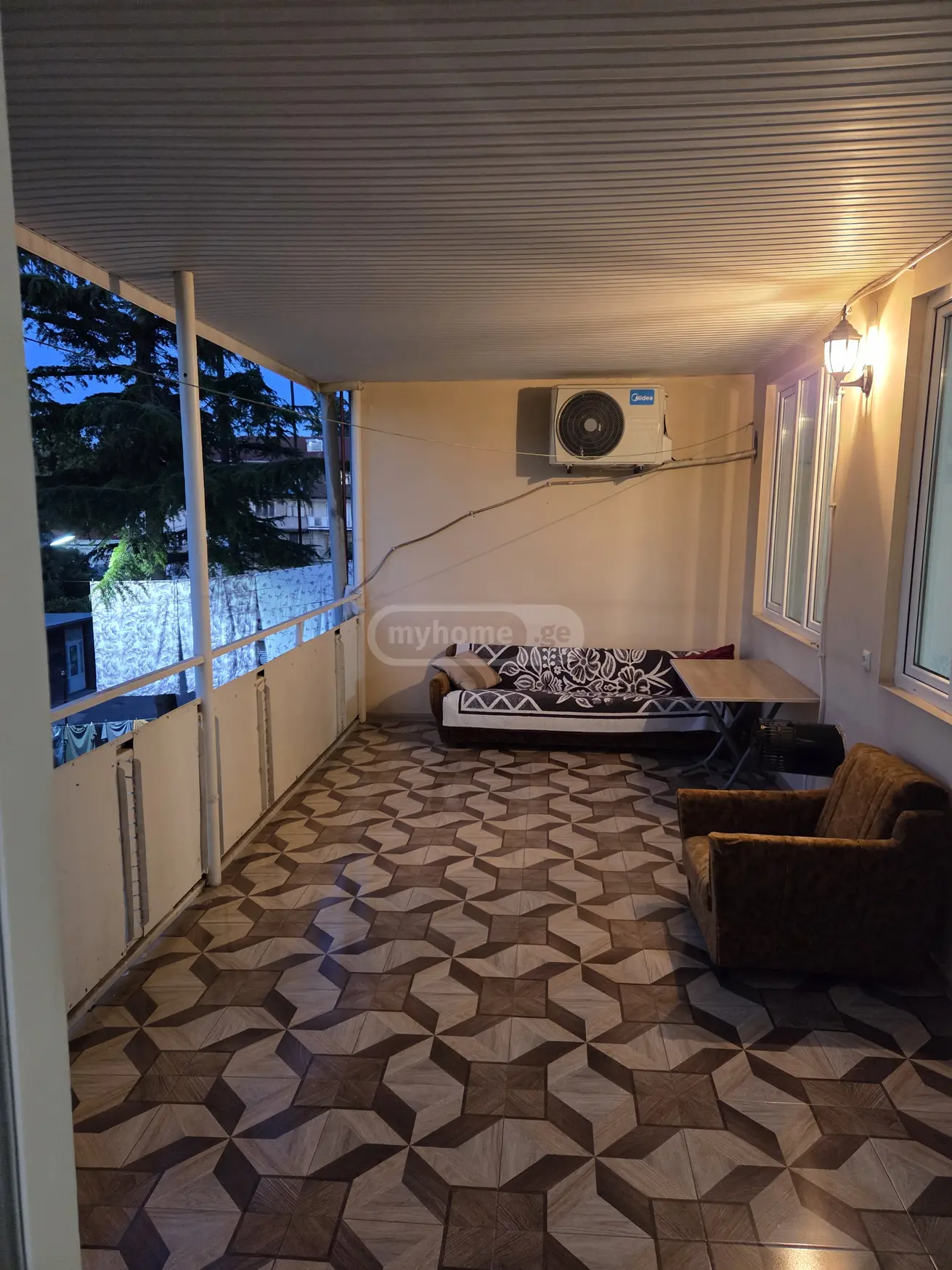 For Rent 4 Room Apartment Kutaisshi view 2