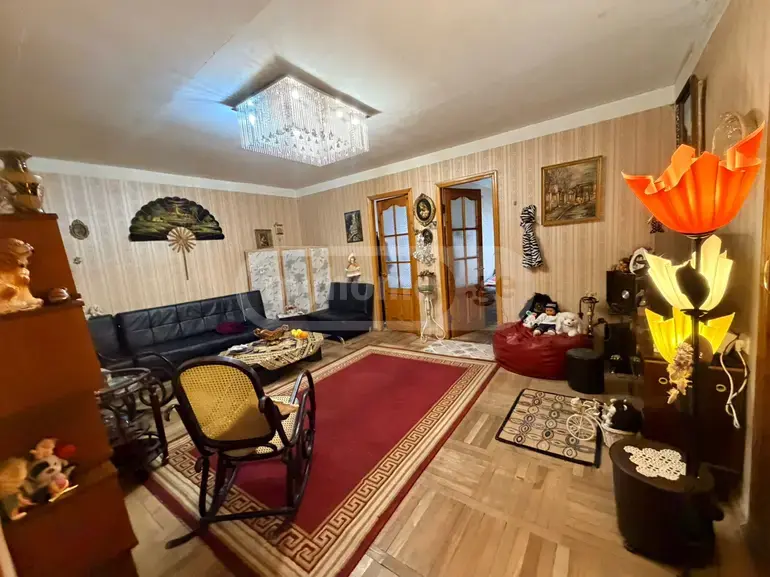 4 Room Flat For Sale view 13