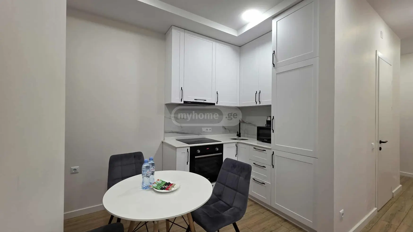 For Rent 2 Room Apartment view 4