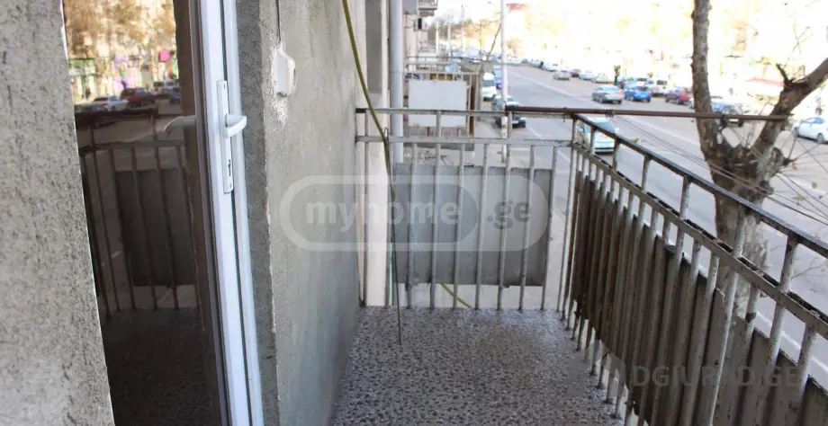 For Rent 2 Room Apartment Kutaisshi view 2