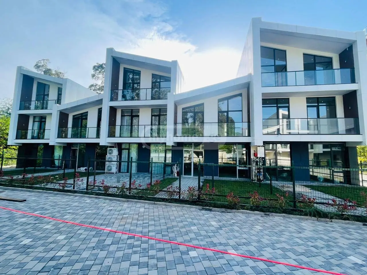 For Sale 5 Room Private House view 2