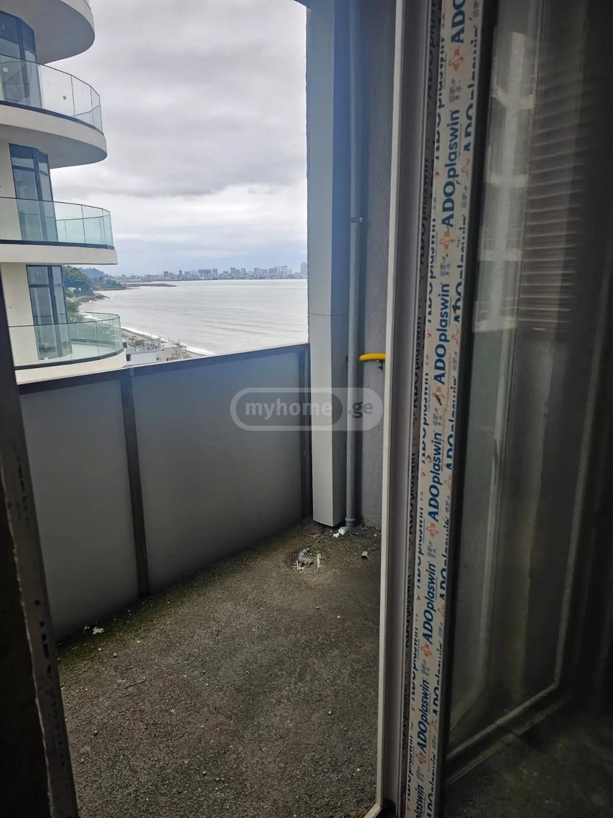 For Sale 1 Room Apartment view 3