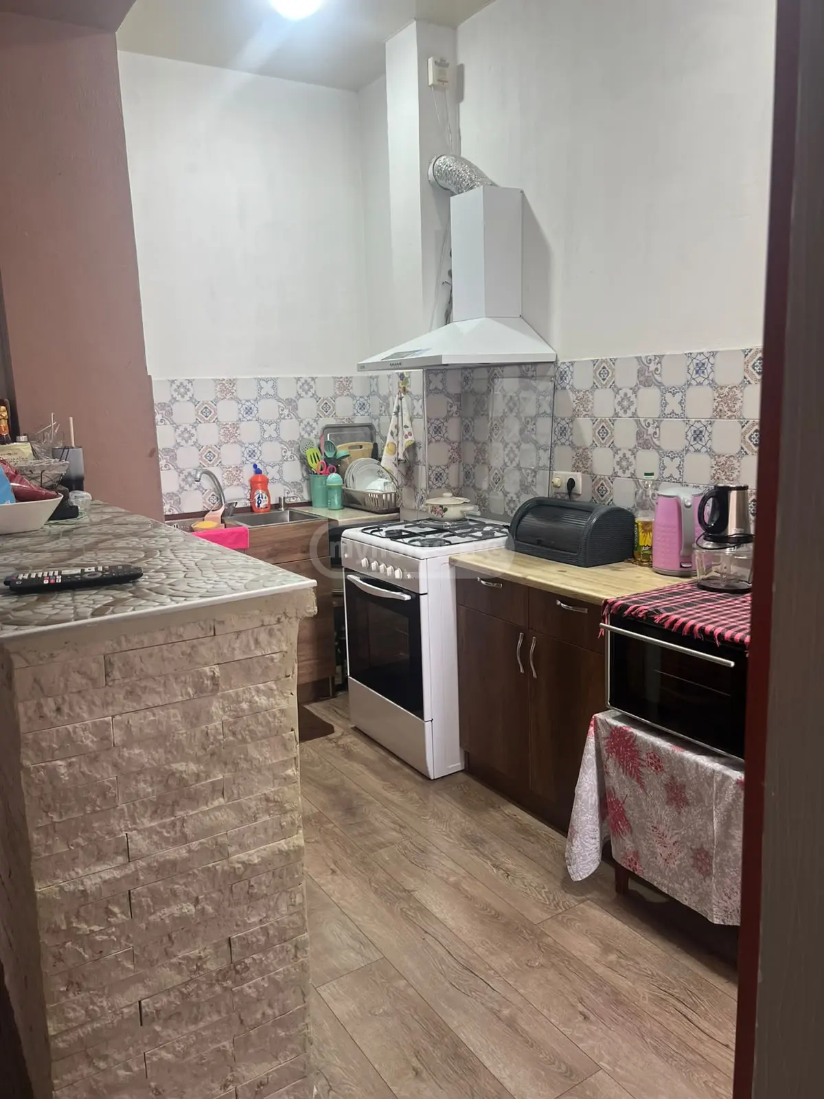 For Rent 3 Room Apartment, 3 of 10