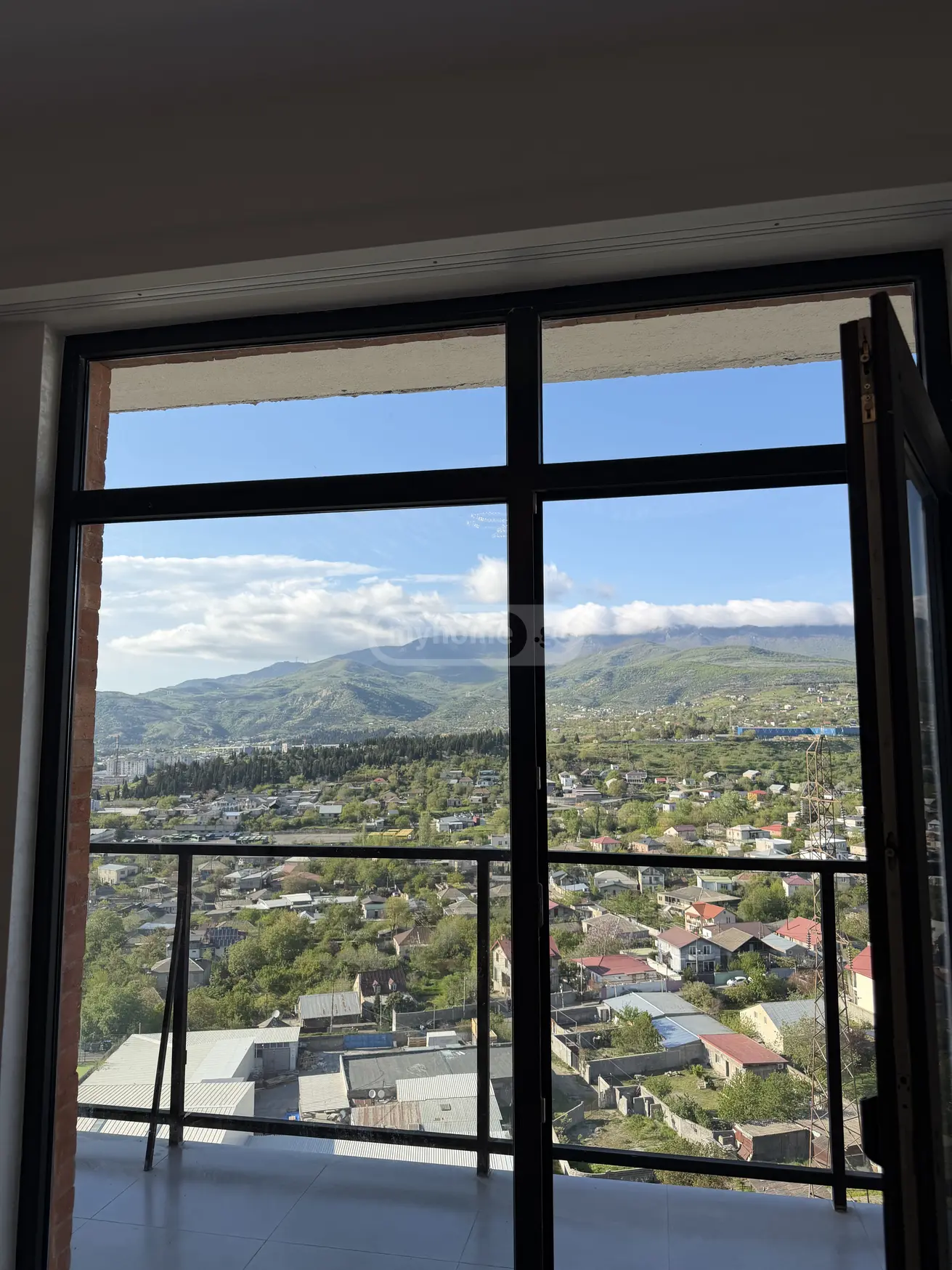 For Sale 2 Room Apartment, 1 of 12