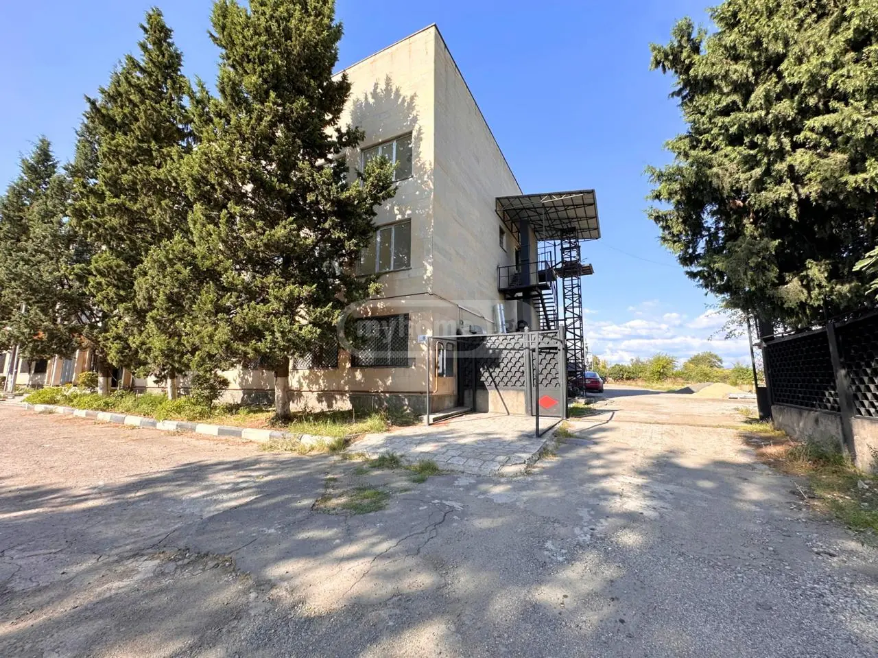 For Rent Satsarmoo Commercial Space Rustavshi, 6 of 10