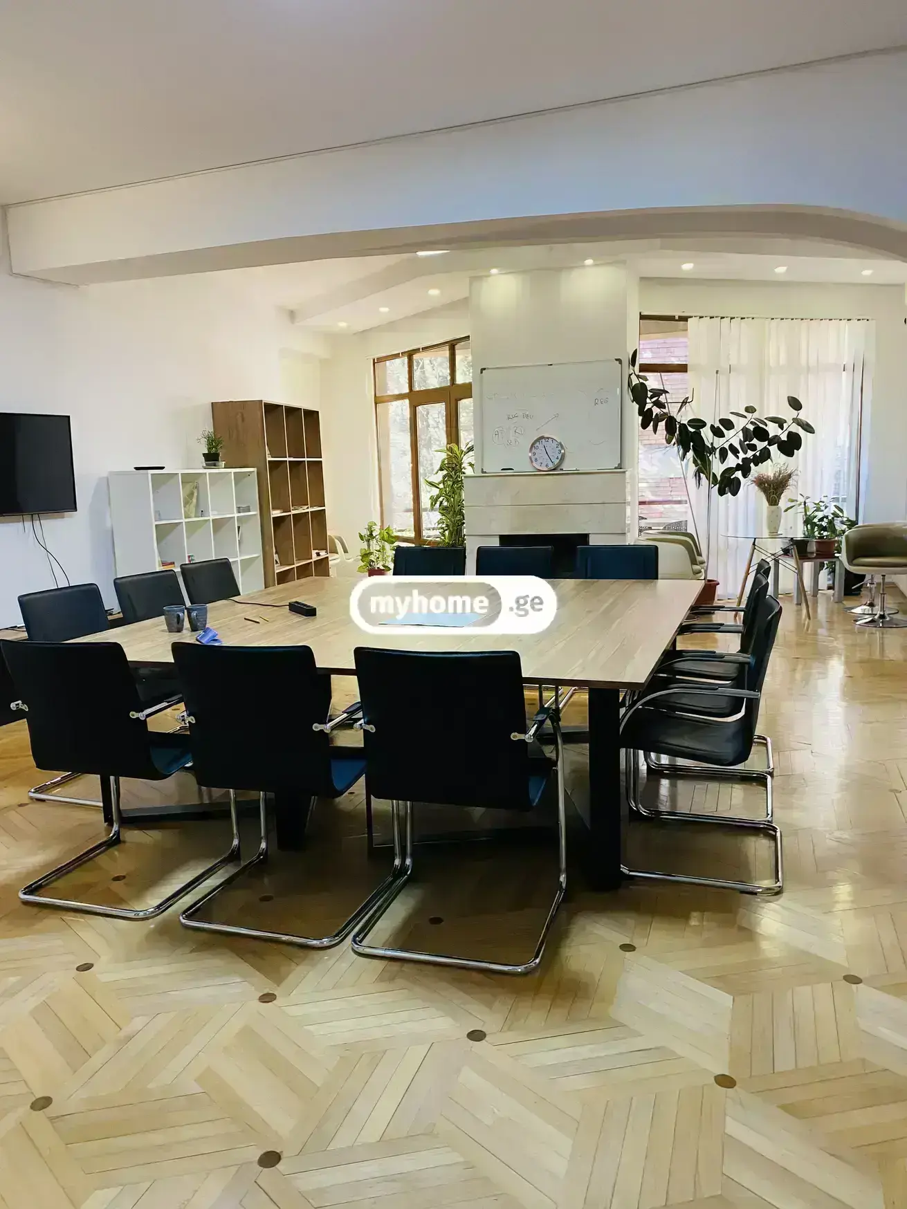 For Rent 10+ Room Sastumro In Vake, 2 of 9