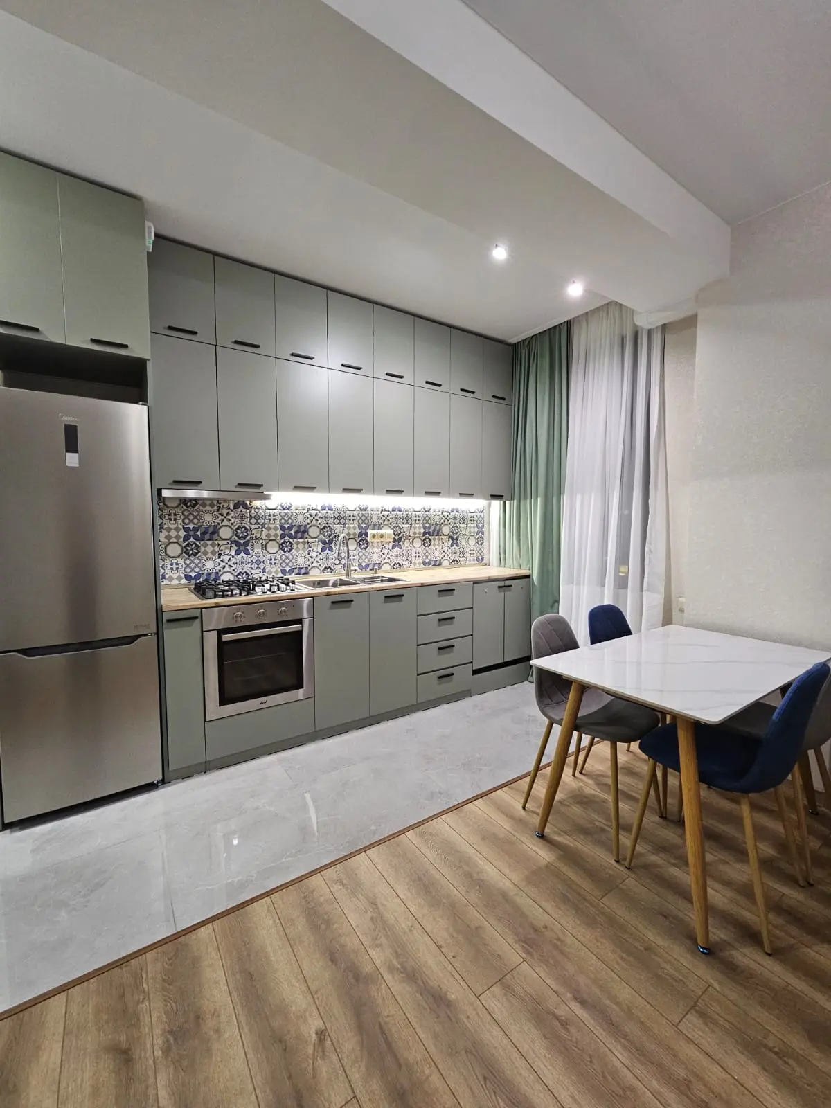 For Rent 3 Room Apartment Ortachalashi, 2 of 12