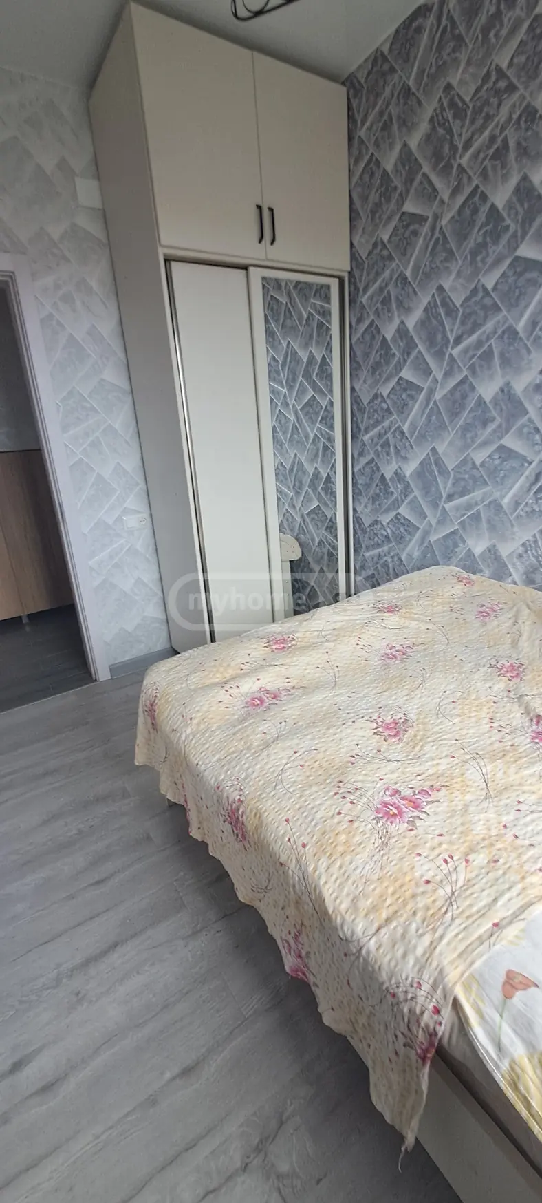 For Rent 3 Room Apartment view 3