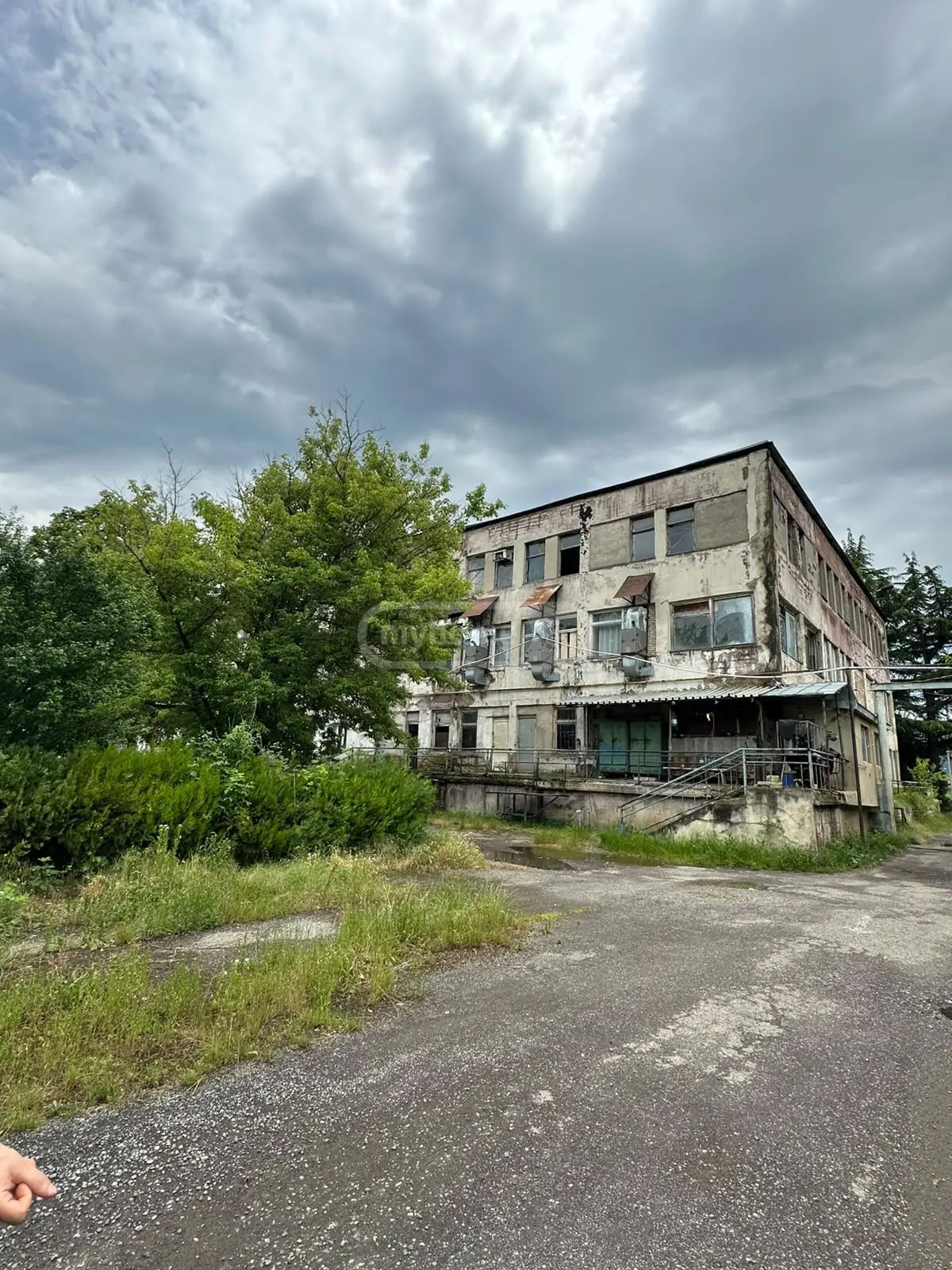 For Sale Spetsialuri Commercial Space Khashurshi view 2